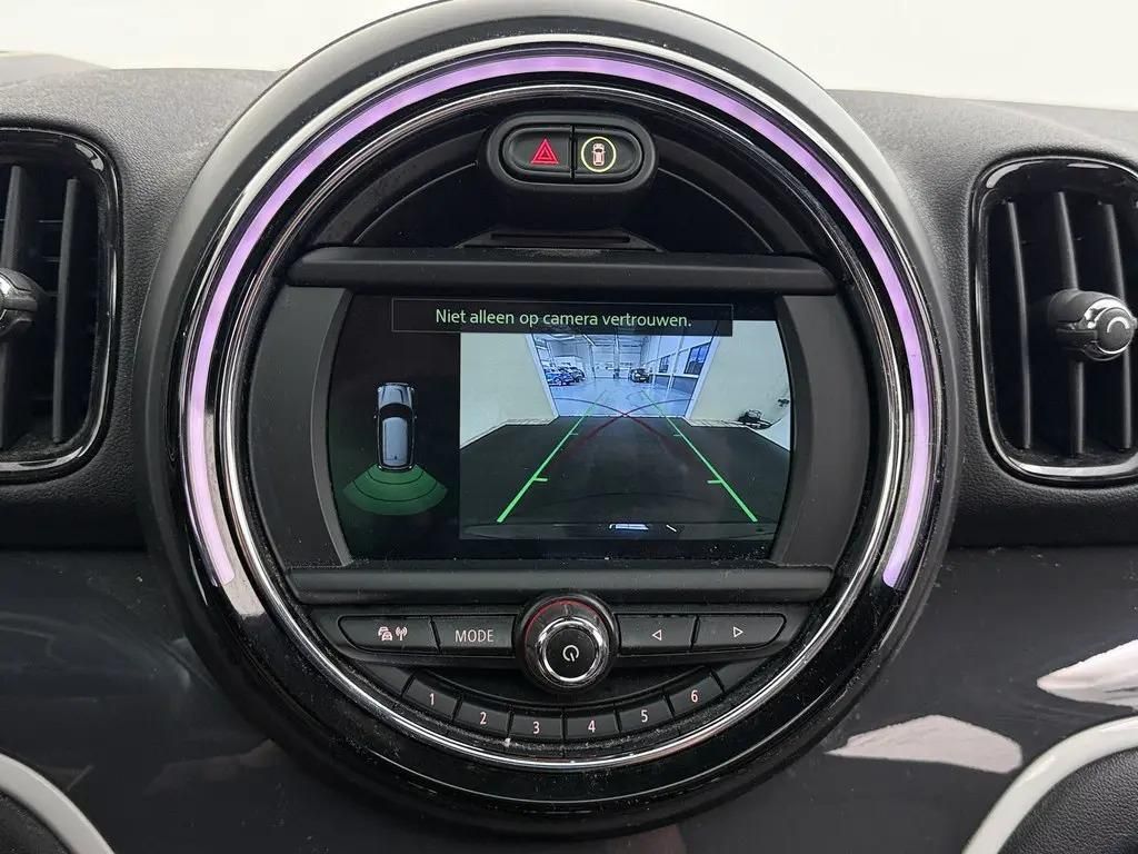 Mini Countryman, S 2.0T 141kW Aut. Kůže head-up - fotka 5