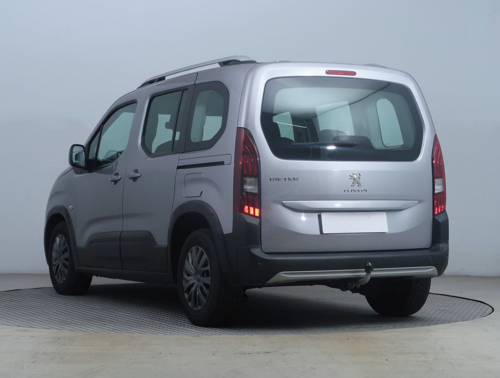 Peugeot Rifter, 1.5 BlueHDi, Allure, 5Míst - fotka 4