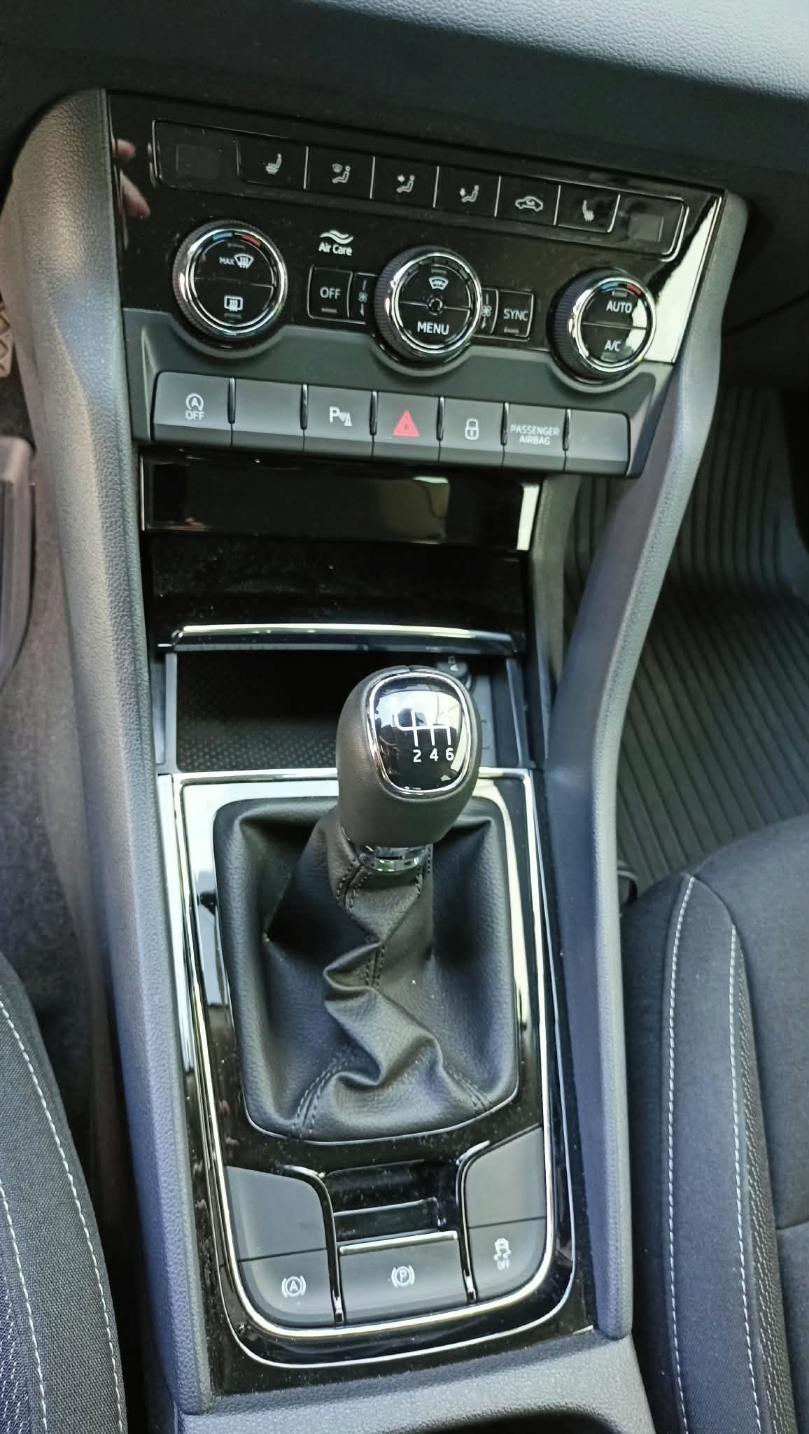 Škoda Karoq - fotka 4