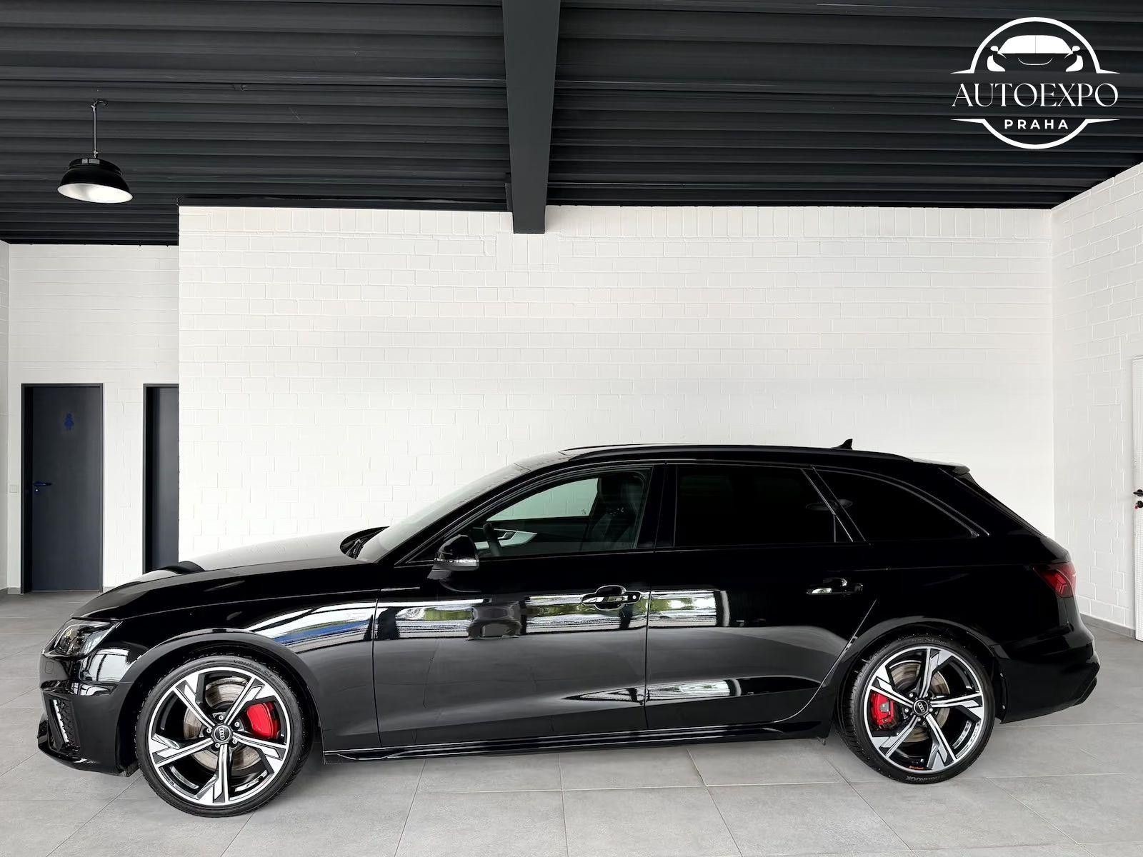 Audi A4, 45TFSI S Line Competition - fotka 4