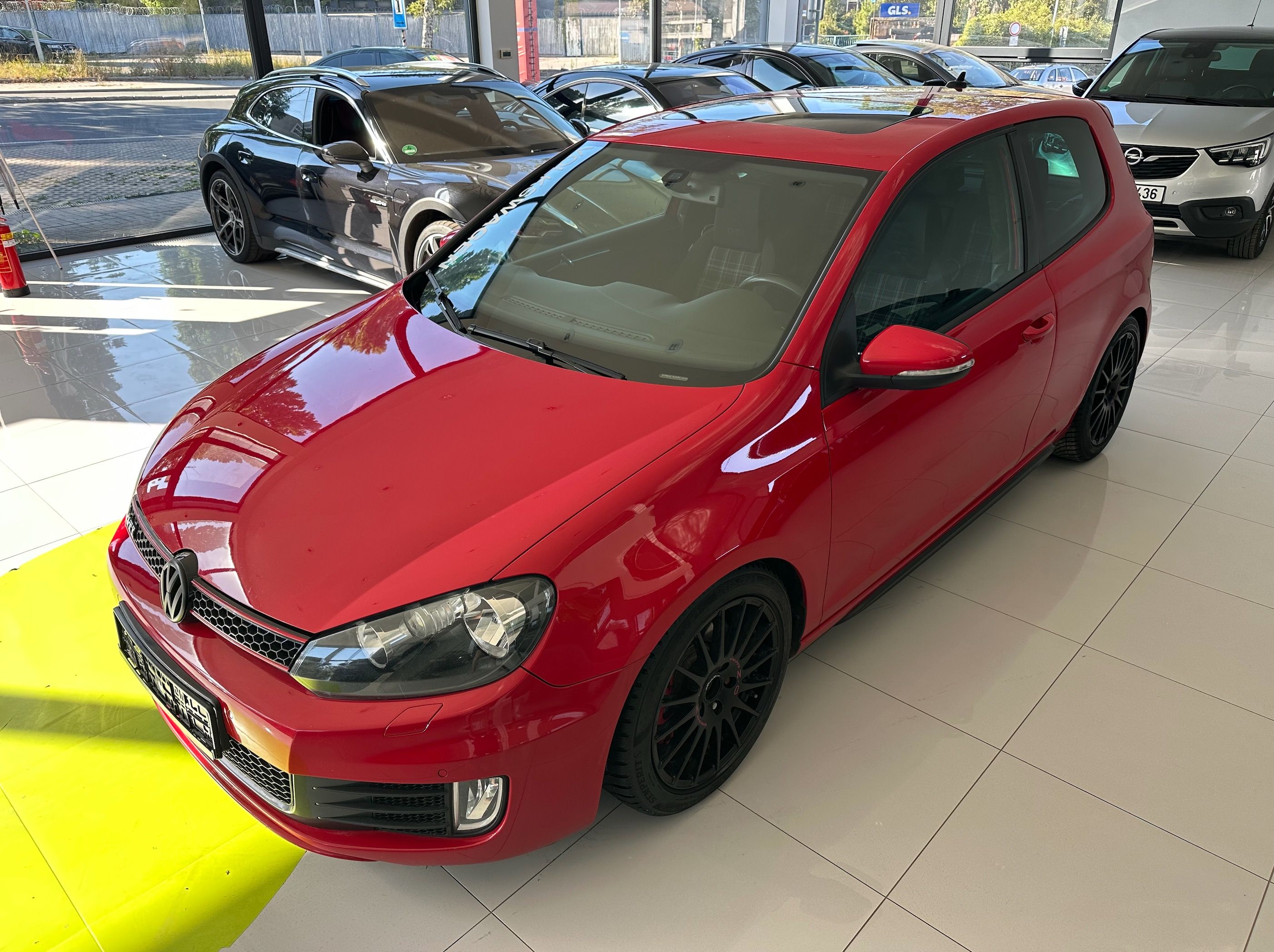 Volkswagen Golf, VI GTI, KOMPLETNI SERVIS - fotka 4