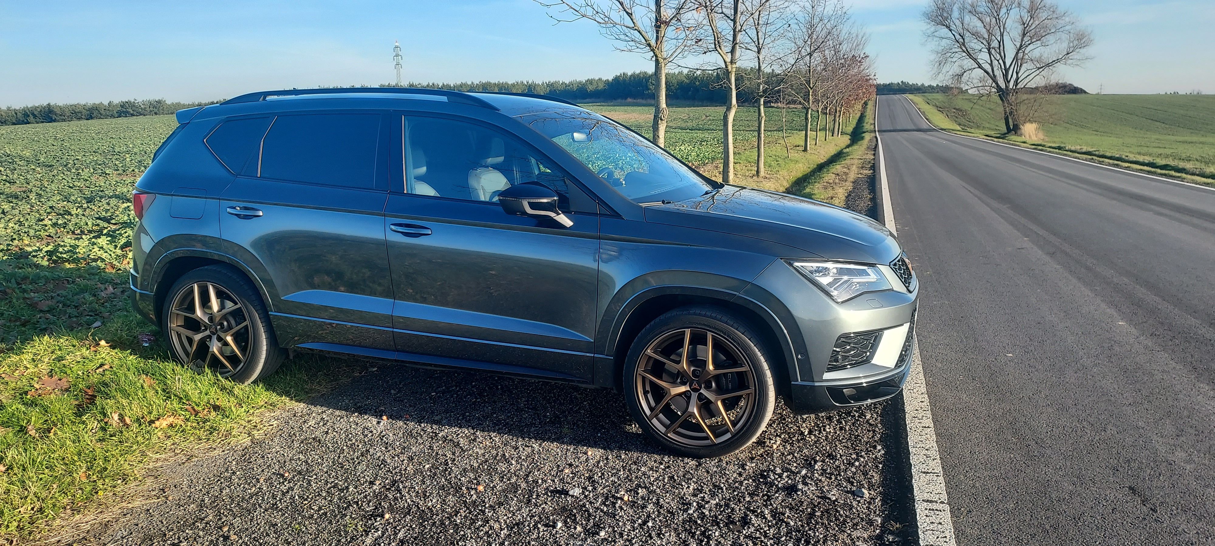 Cupra Ateca, CUPRA Ateca 2.0 TSI 221 kW - fotka 3