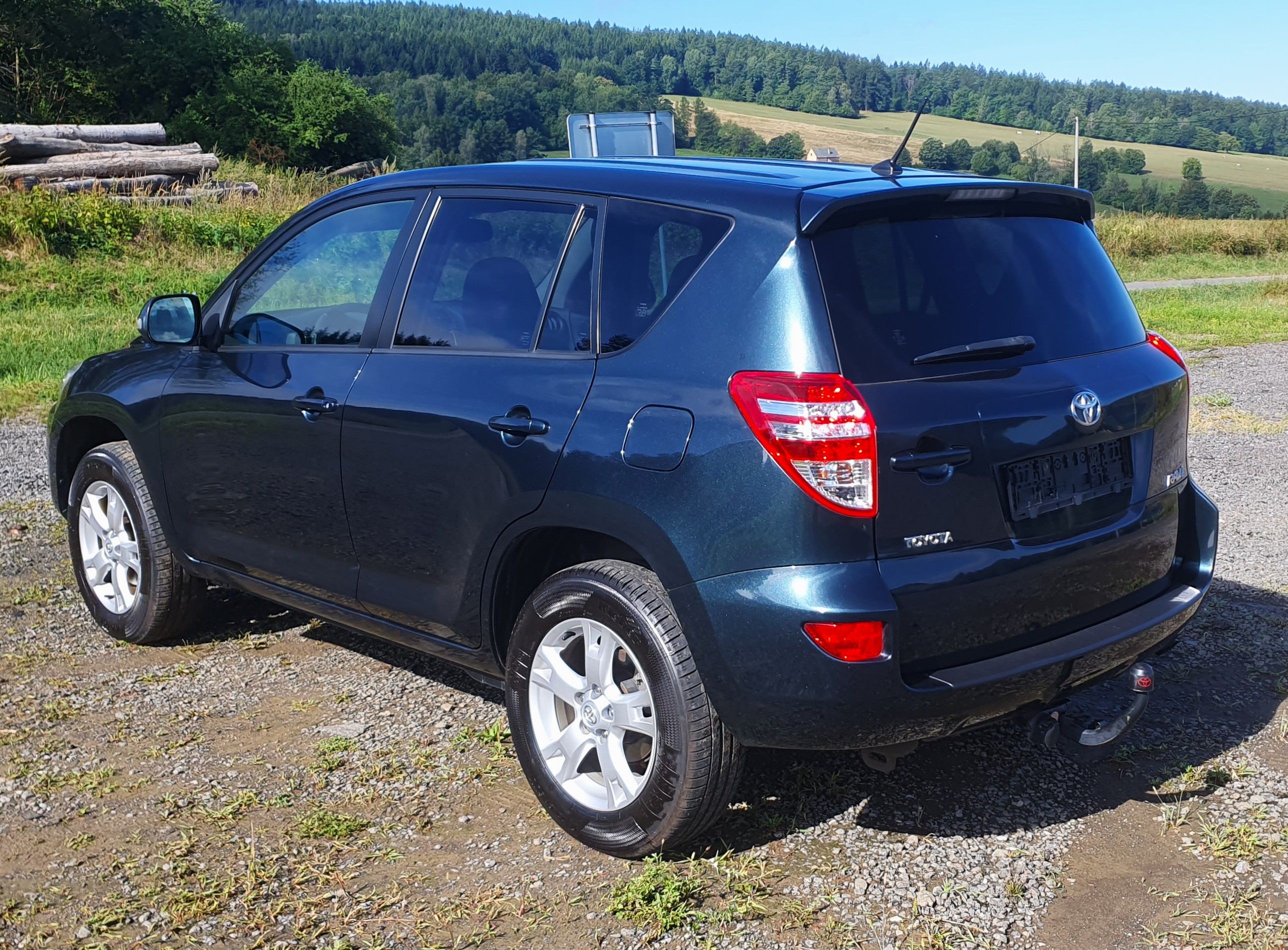Toyota Rav4, 2.0i, Sol, 116kw.,4x4. Tažné. - fotka 3
