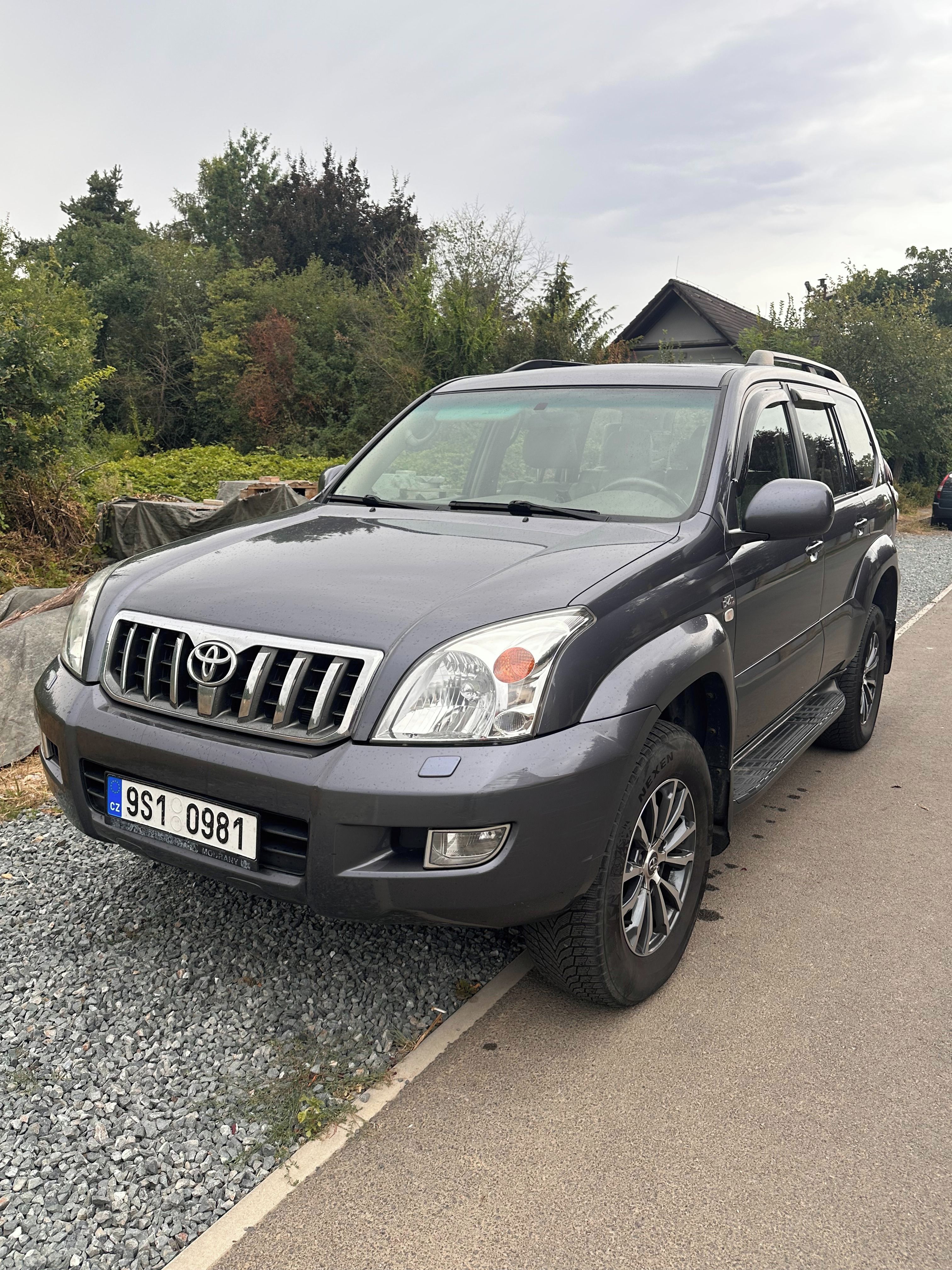 Toyota Land Cruiser, Land Cruiser 120 - fotka 2