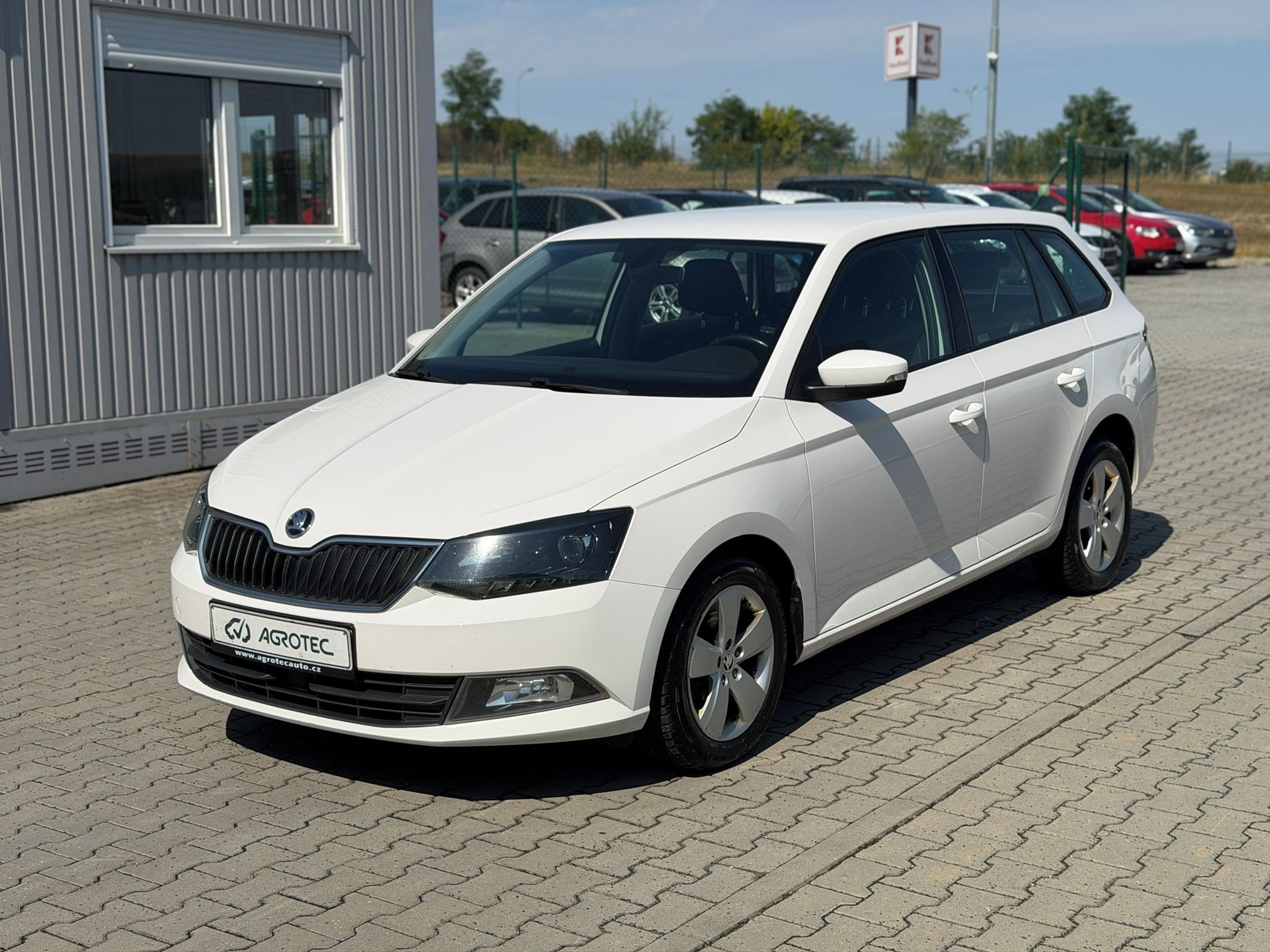 Škoda Fabia, 1.4 TDI 77 kW Style Combi - fotka 3