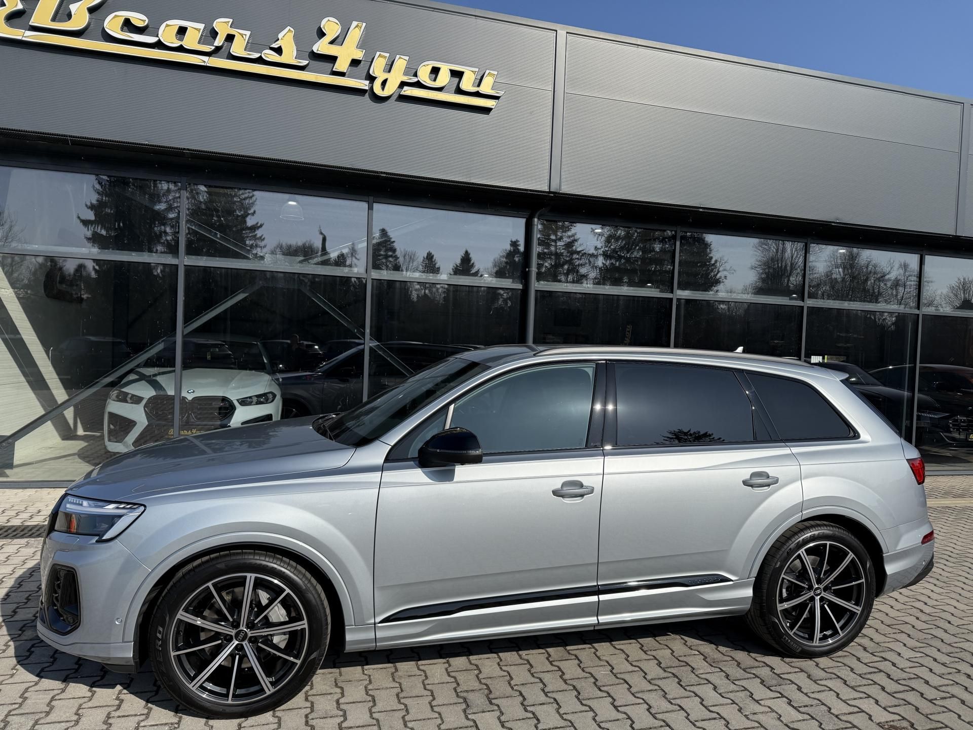 Audi Q7, 50TDI 210kW S-LINE 7MÍST NZN!! - fotka 5