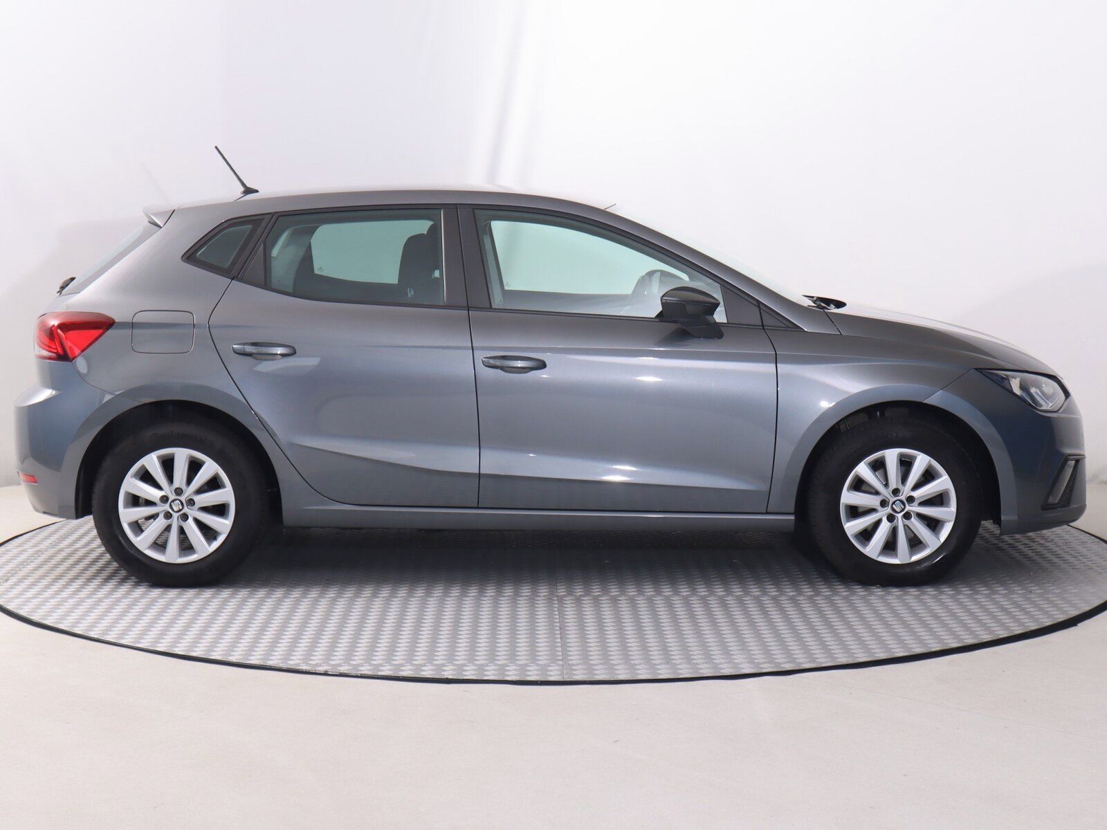 Seat Ibiza, 1.0 TSI, Automat, Serv.kniha - fotka 6