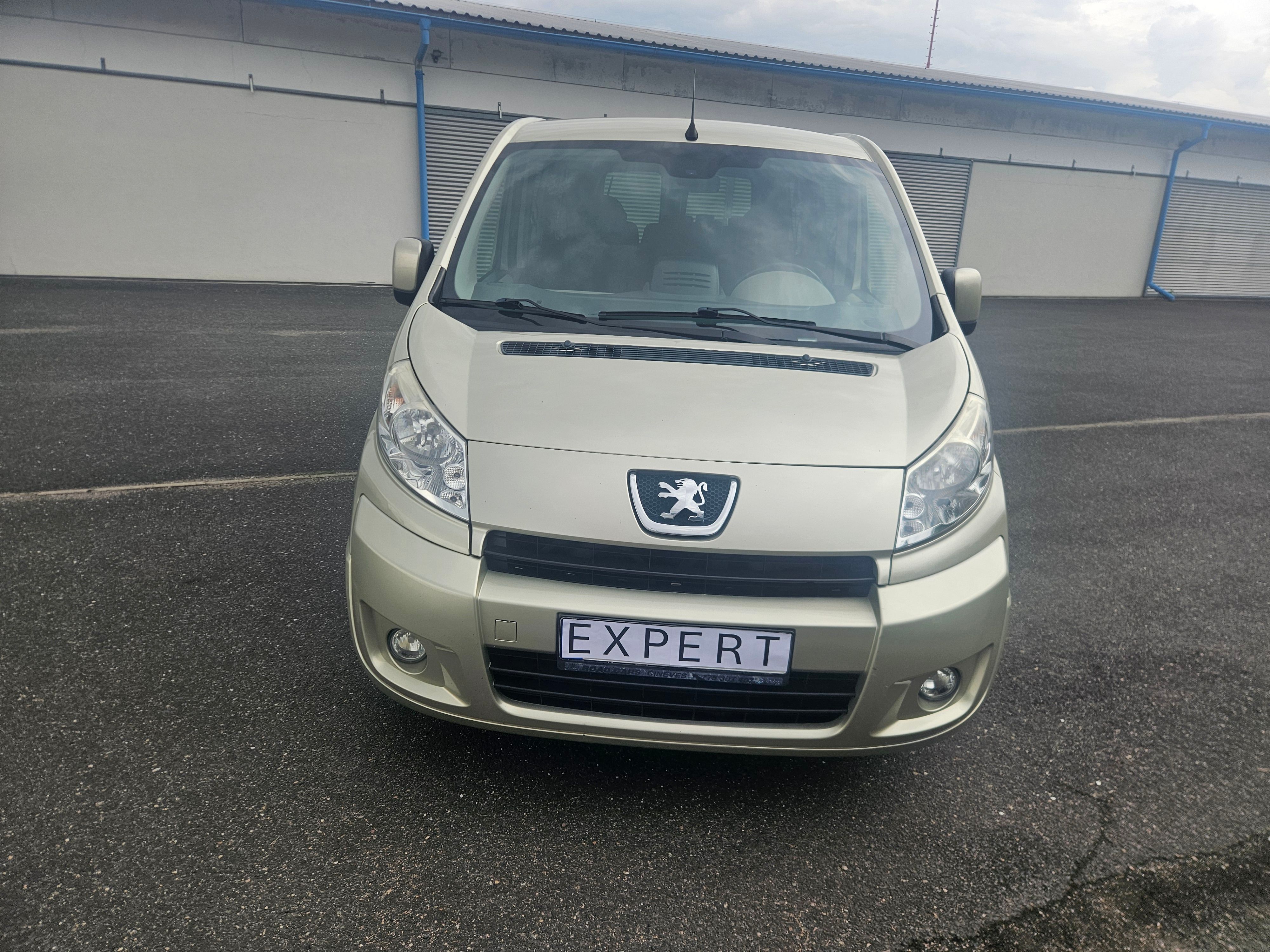 Peugeot Expert, PEUGEOT EXPERT 2,0 HDI 120kW - fotka 3