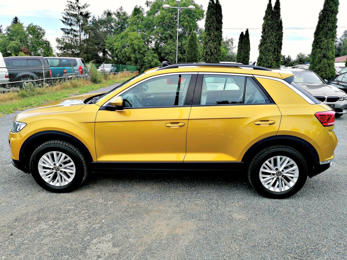 Volkswagen T-Roc, 1.5 TSi DSG 110kW Pano,Kůže - fotka 6