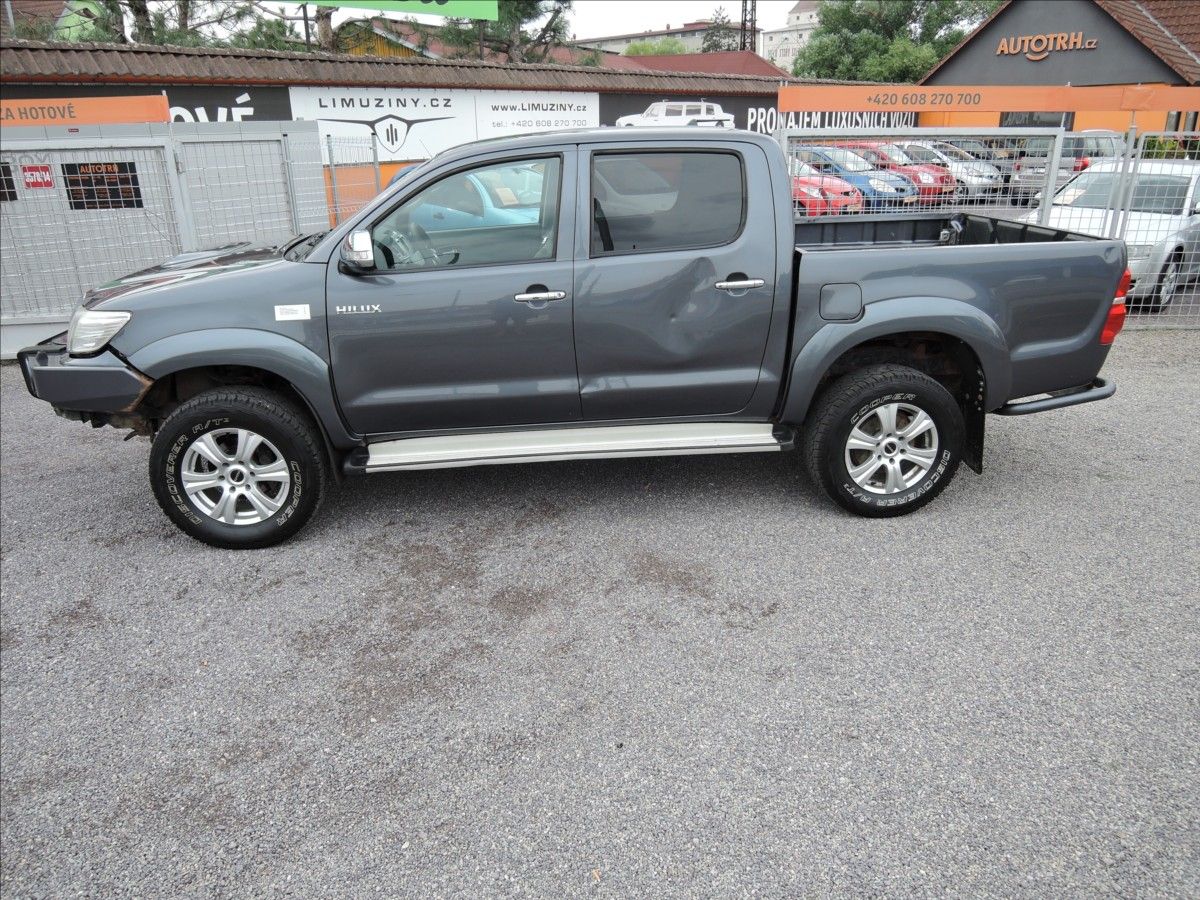 Toyota Hilux, 3,0 D-4D Aut. Offroad ARB Navi - fotka 4