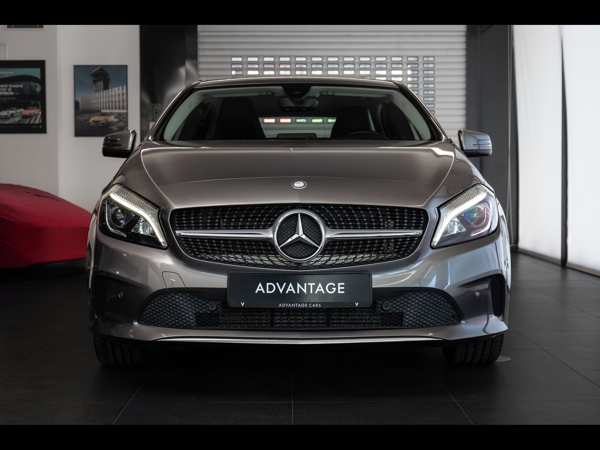 Mercedes-Benz Třídy A, 180d - fotka 2