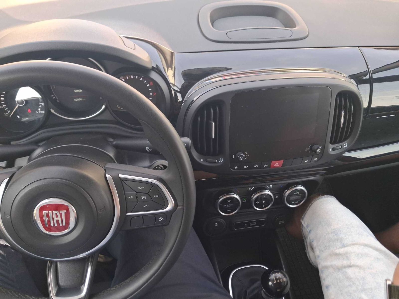 Fiat 500L, 1.4 16V, ČR,1.maj, Serv.kniha - fotka 3