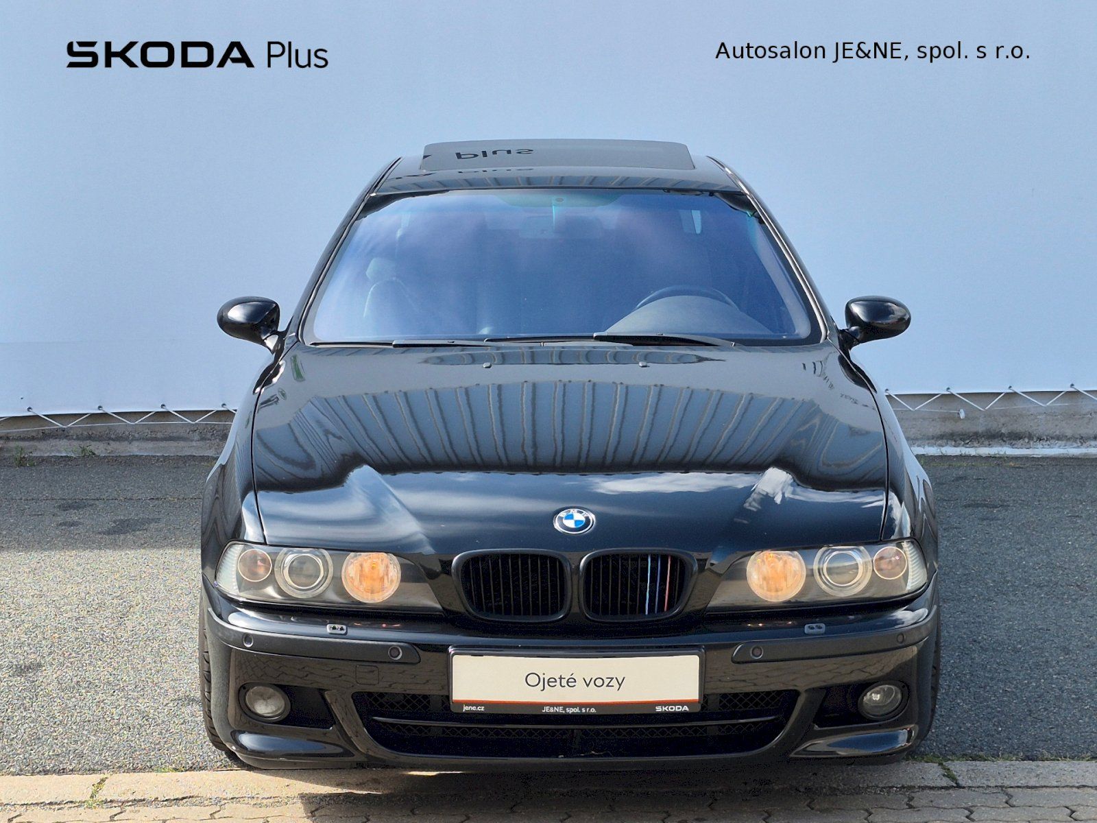 BMW Řada 5, 540i 210kW - fotka 4