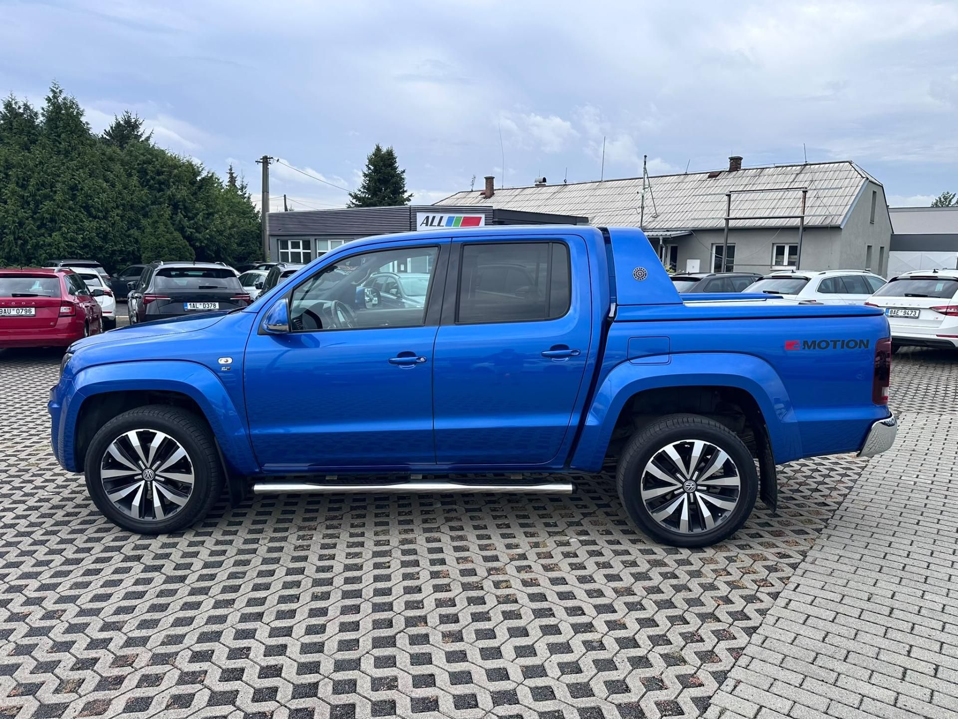 Volkswagen Amarok, V6 3.0 TDI 190kW Aventura - fotka 3