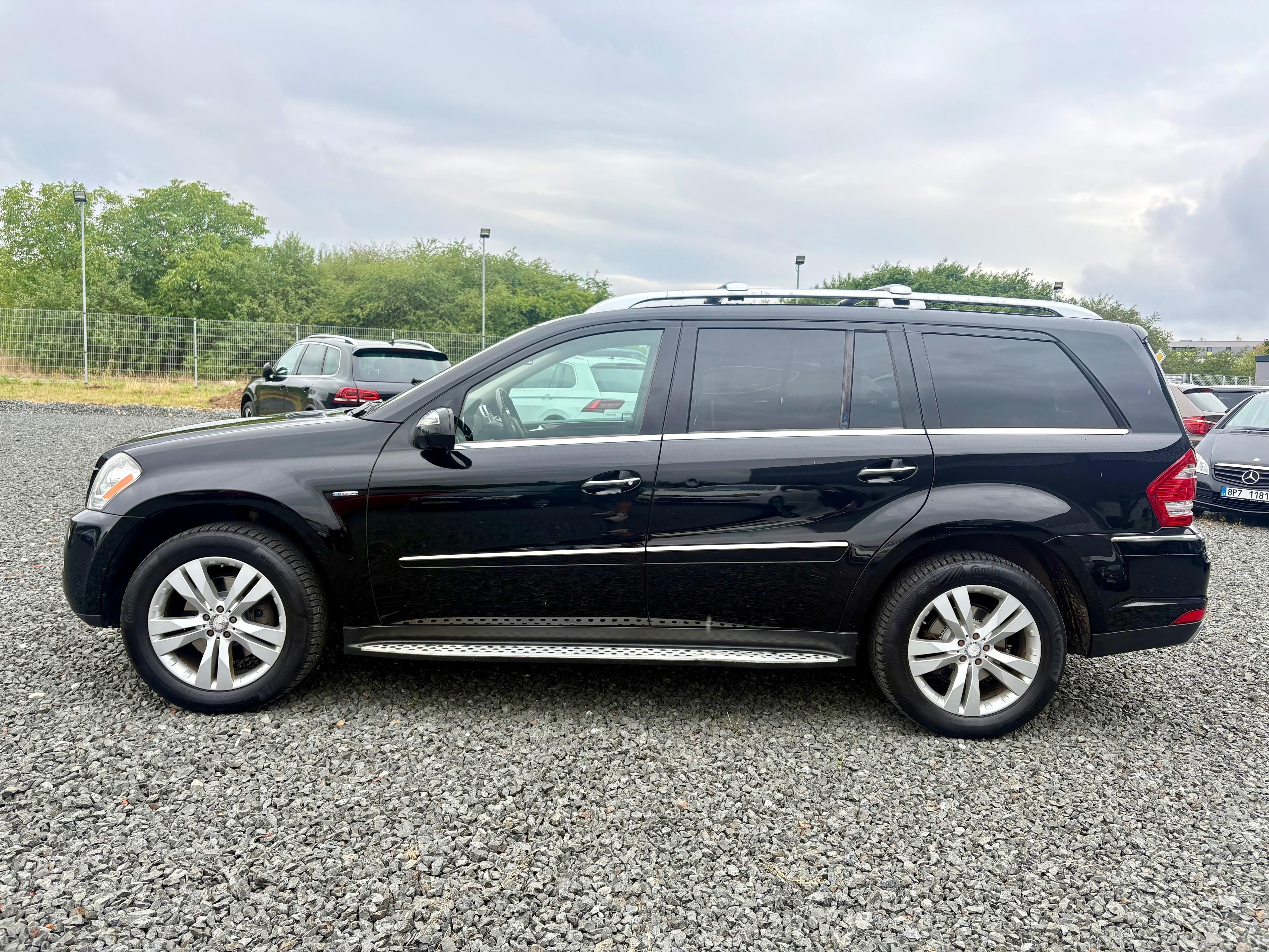 Mercedes-Benz GL, 350CDi 155kw 4Matic 7 míst - fotka 5