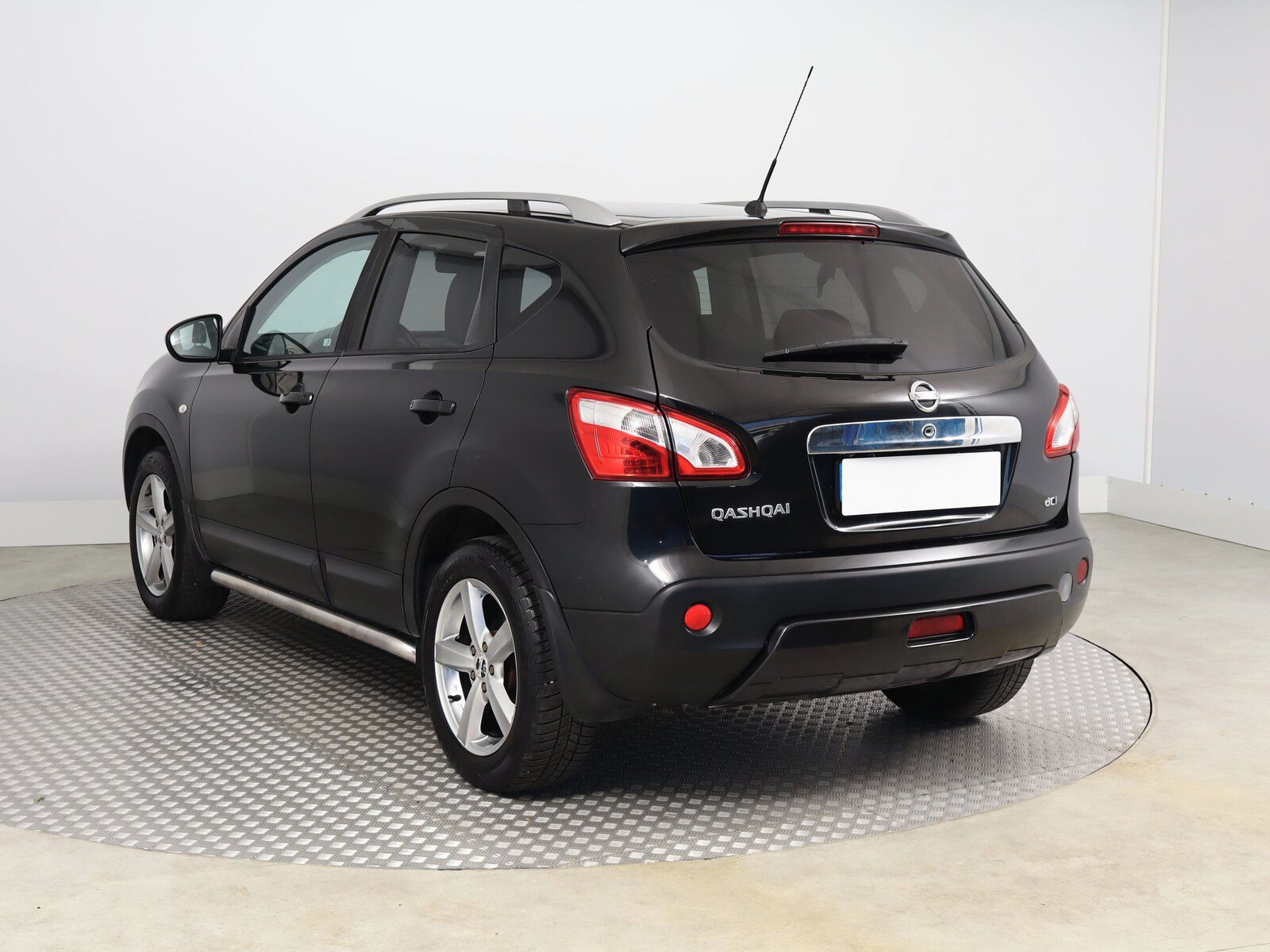 Nissan Qashqai, 2.0 dCi, 4X4, Automat, Navi - fotka 4
