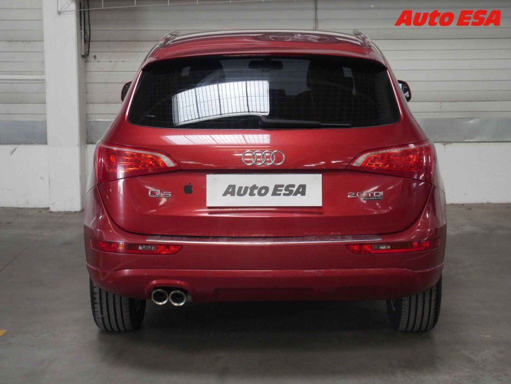 Audi Q5, 2.0 - fotka 5