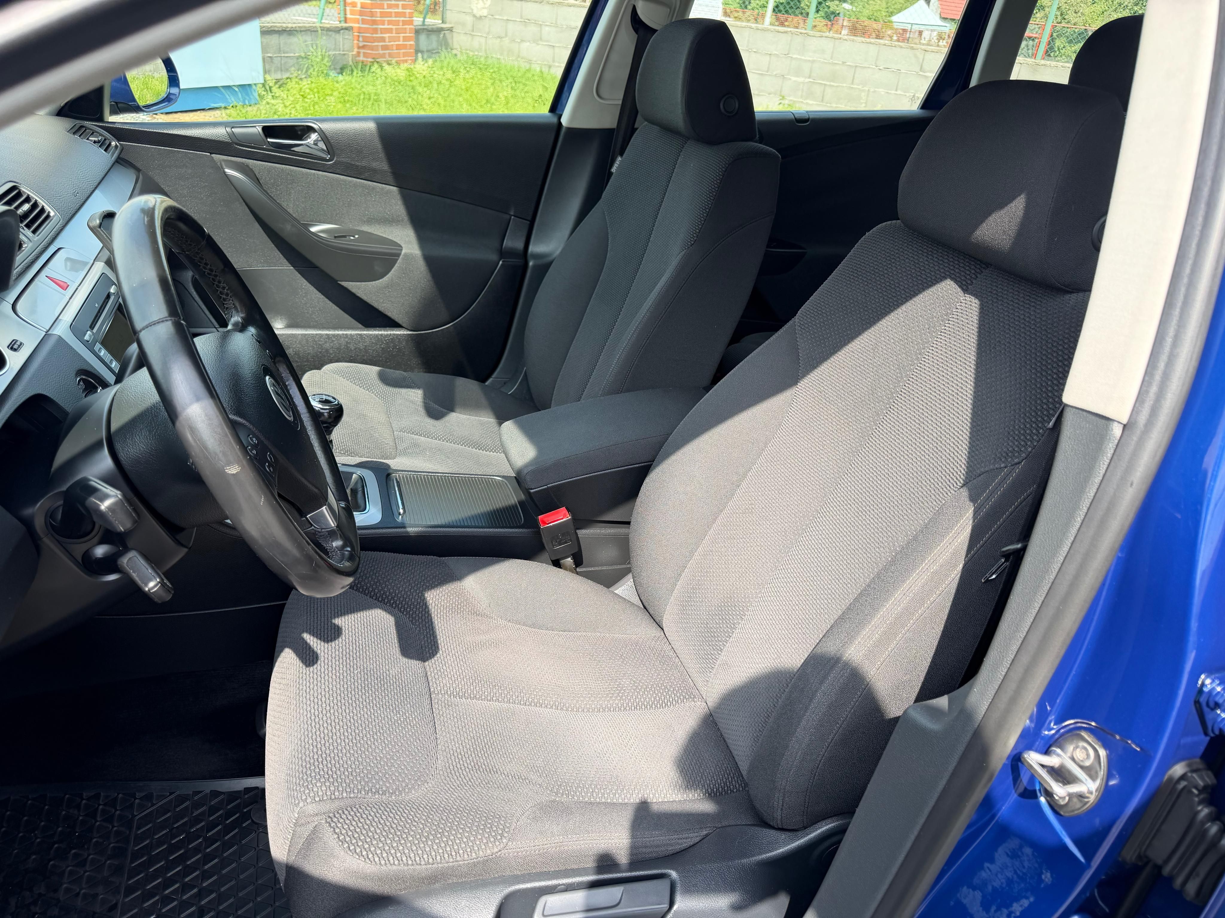 Volkswagen Passat Variant, 2.0 TDI 103KW COMFORT - fotka 6
