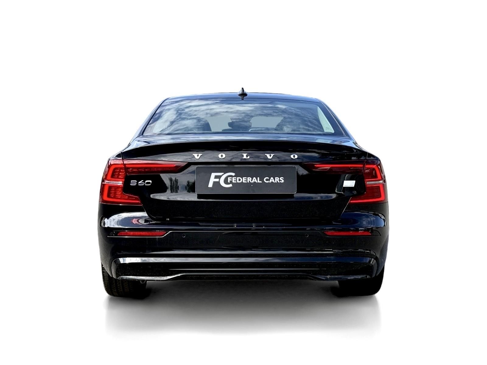 Volvo S60, T8 AWD ULTIMATE DARK // 335 kW - fotka 4