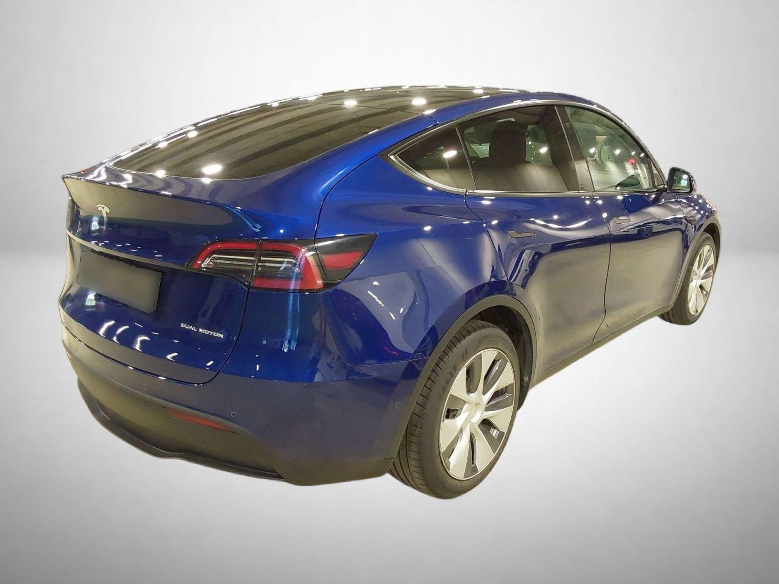 Tesla Model Y, Long Range AWD 75kWh - fotka 2