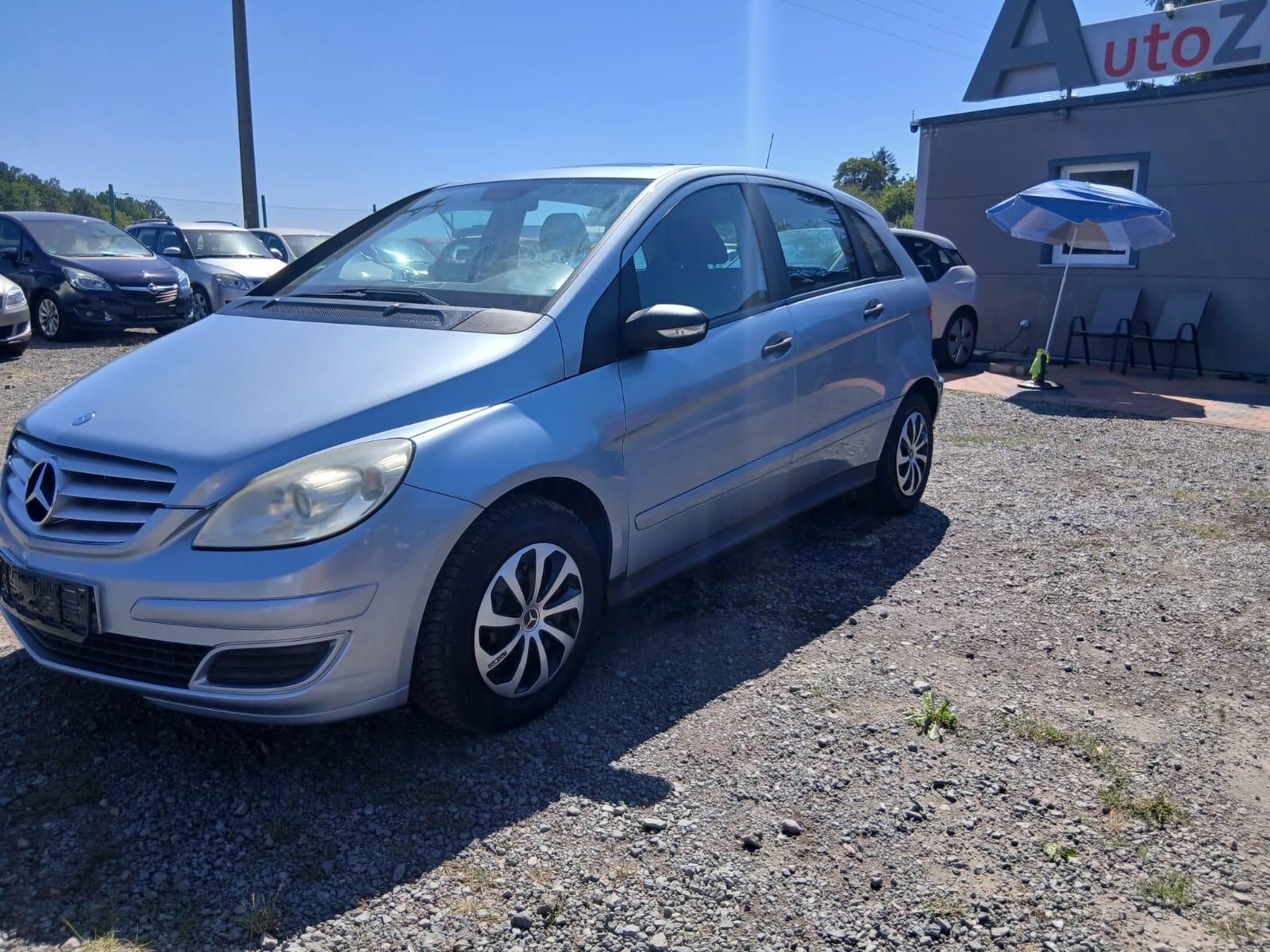 Mercedes-Benz Třídy B, 1.7i, KLIMATRONIC