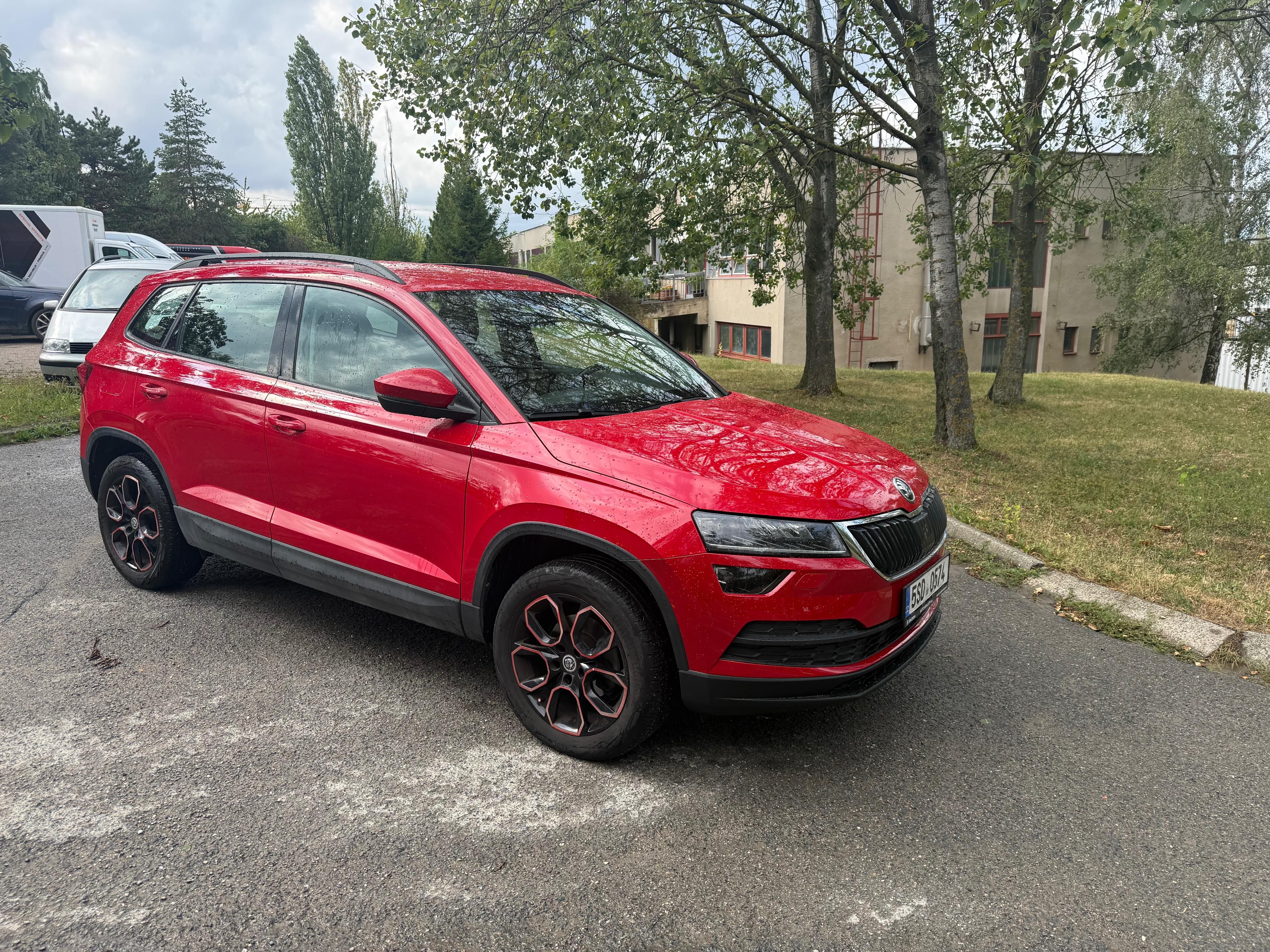 Škoda Karoq, 1,5 TSi, 110 kW, Ambition Plus - fotka 3