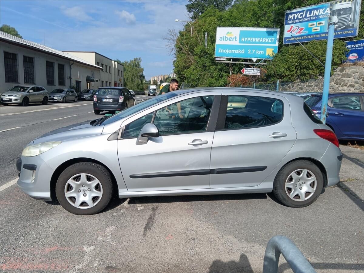 Peugeot 308, 1,6 i - fotka 5