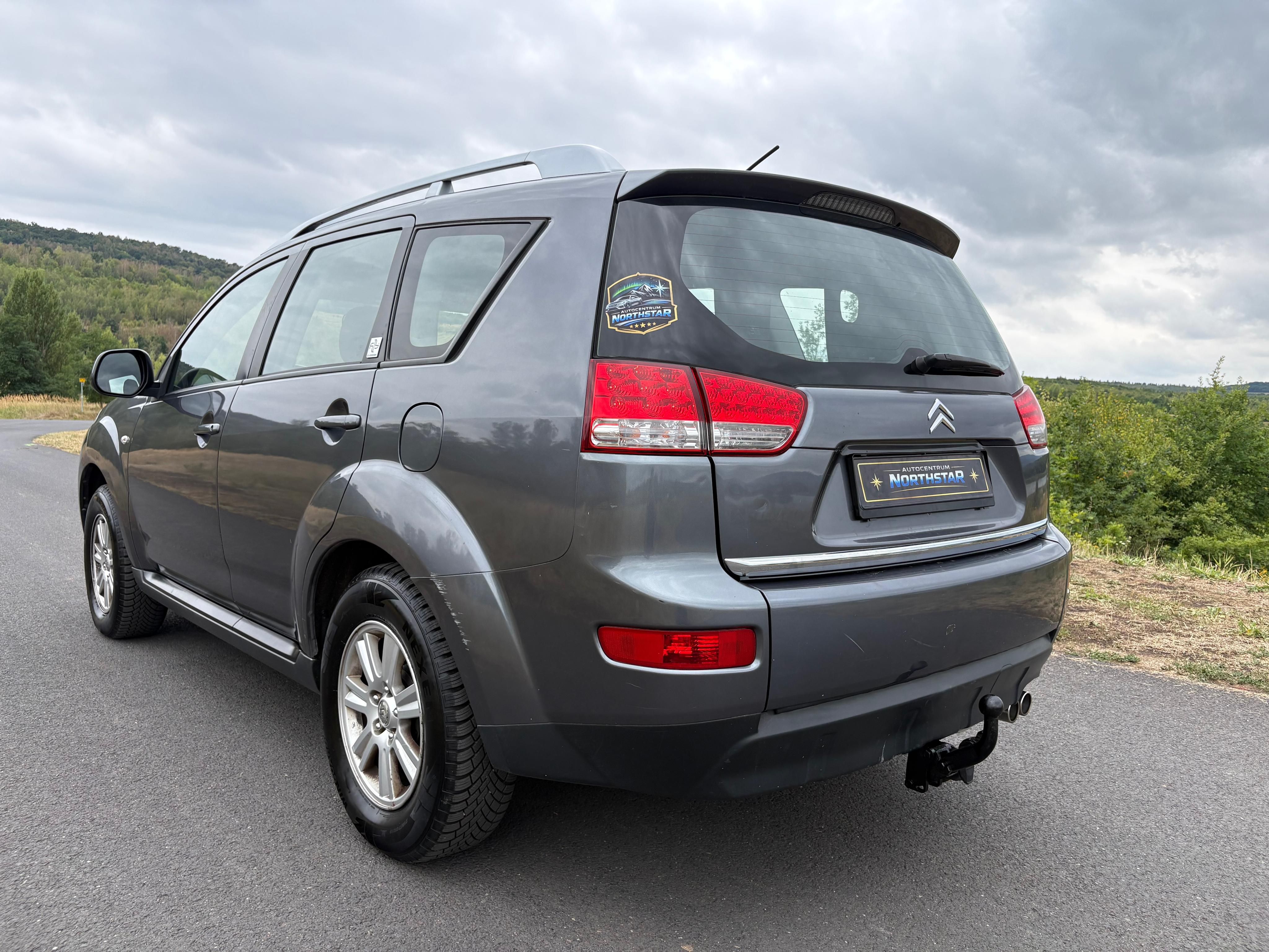 Citroën C-Crosser, 2.2HDI 4x4 7MÍST NOVÁ STK - fotka 3