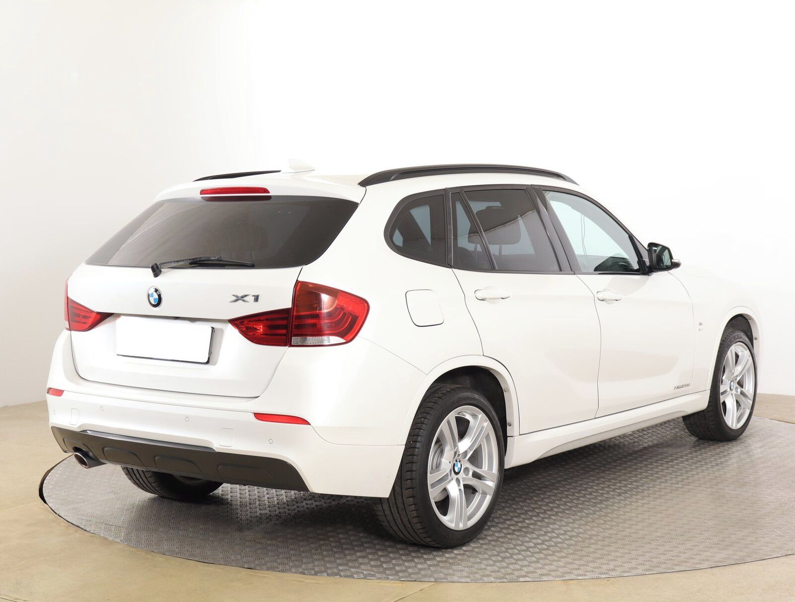 BMW X1, sDrive20d, M Sport, 4X4 - fotka 5