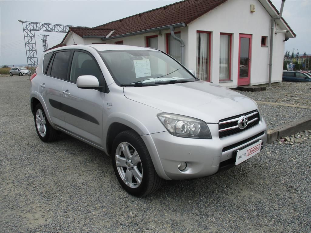 Toyota Rav4, 2,2 D, 4x4, aut klima,kamera,