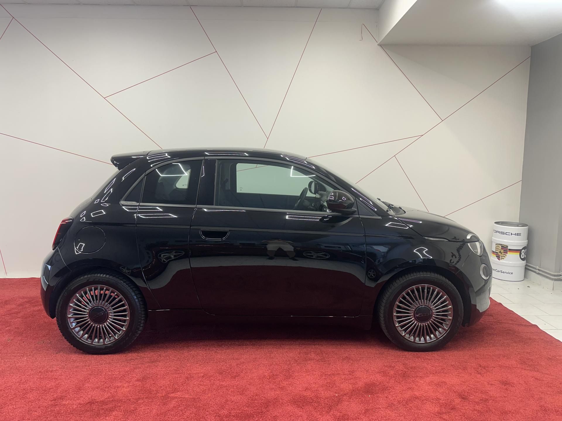 Fiat 500E, 500E 3+1*42kwh*KAMERA*DPH - fotka 5