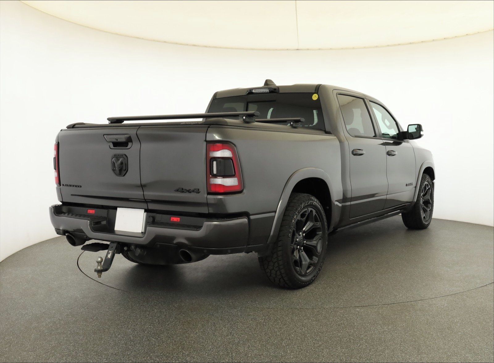 RAM 1500, 5.7 V8 Hemi, Limited - fotka 5