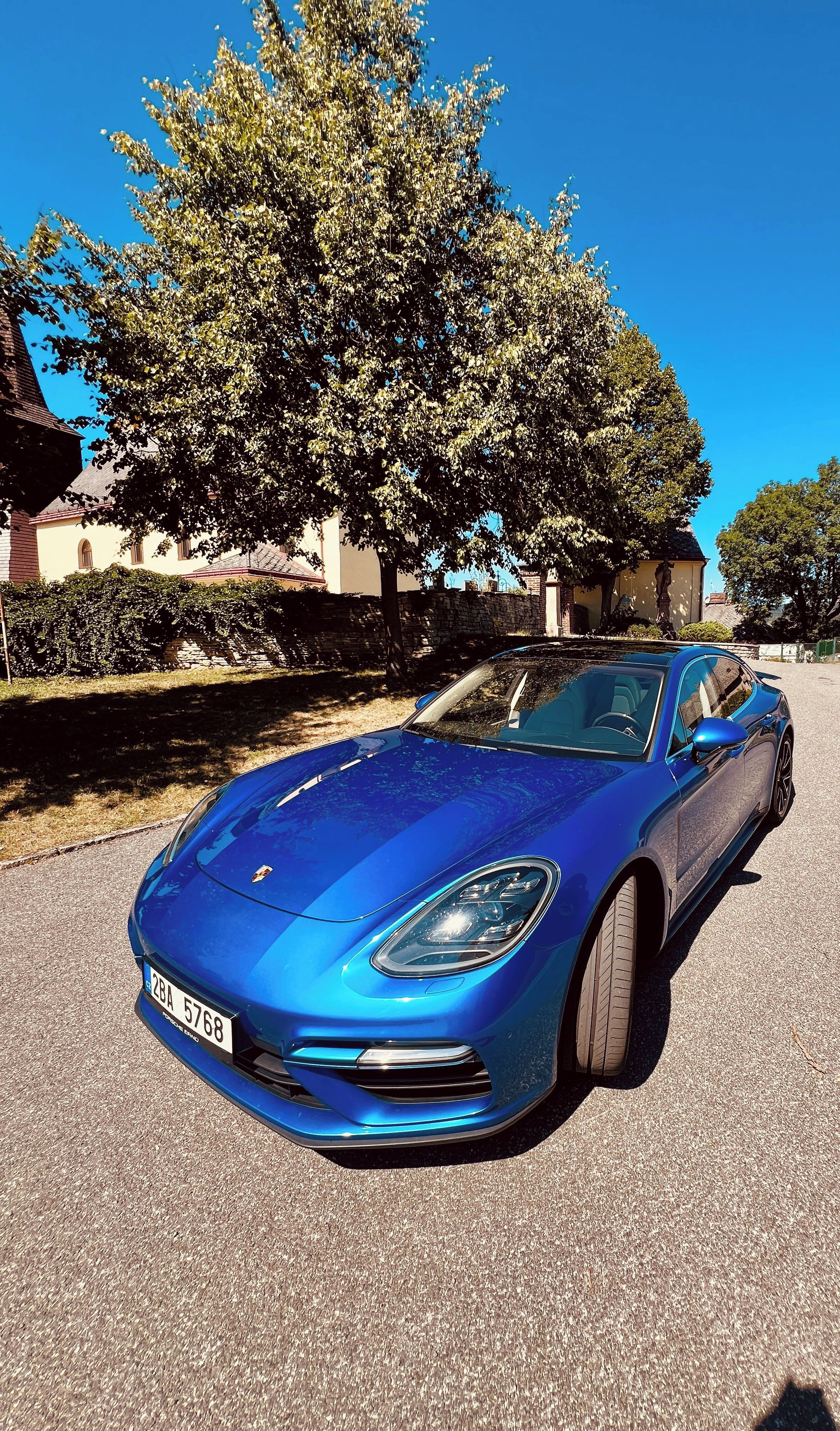 Porsche Panamera, Porsche Panamera Turbo 4.0 V8