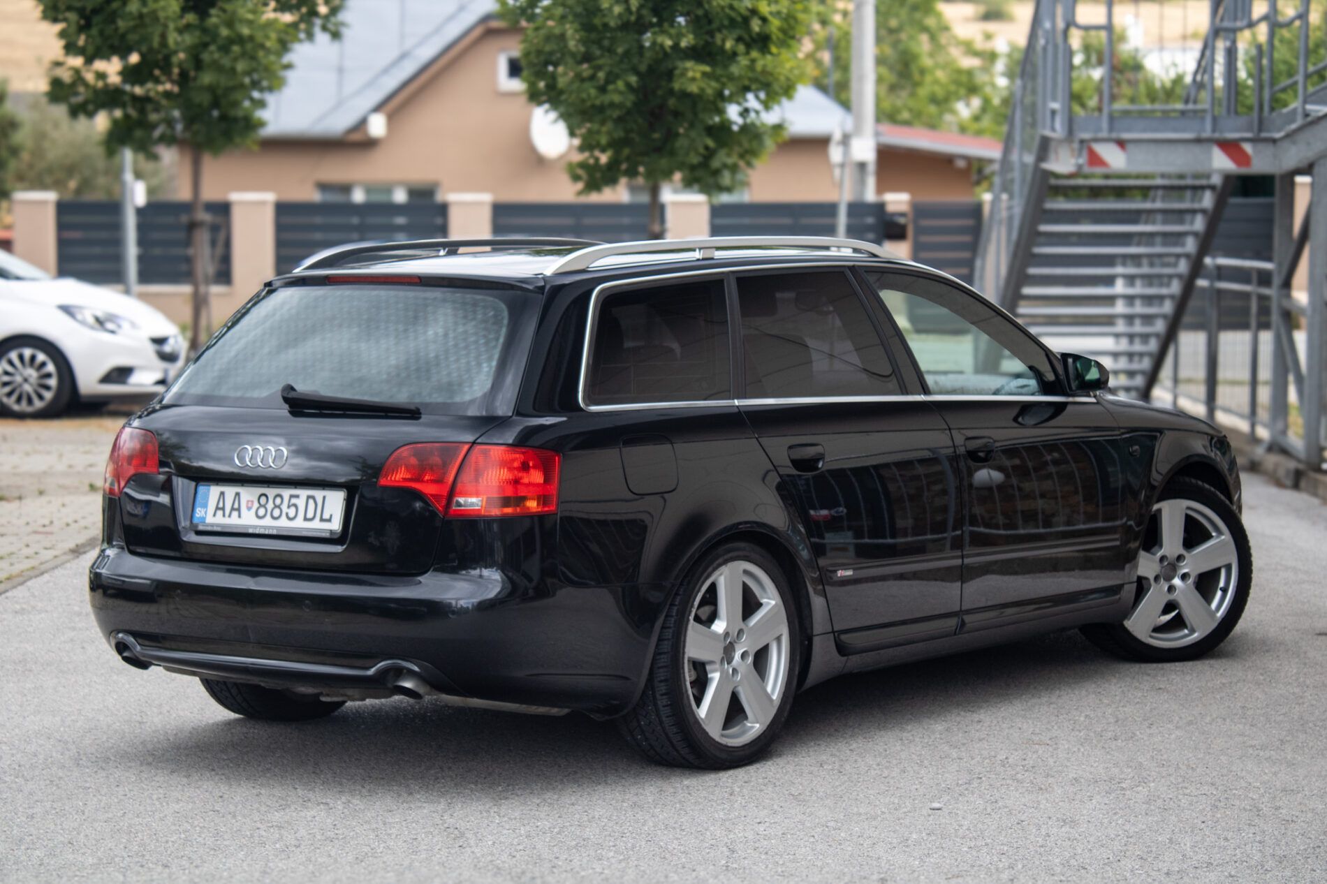 Audi A4 Avant - fotka 4
