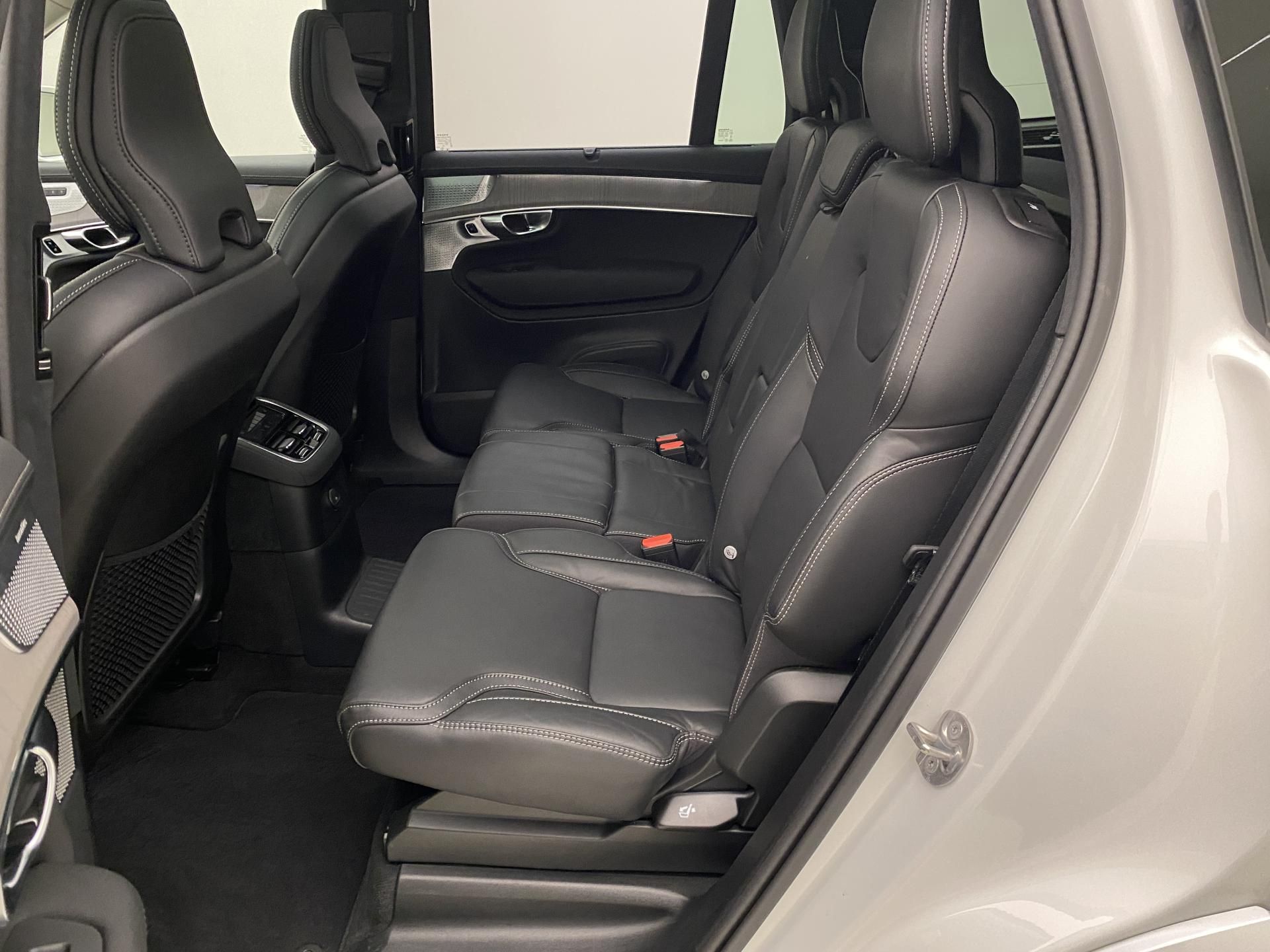 Volvo XC90, T8 AWD PLUG-IN ULTIMATE BRIGHT - fotka 5