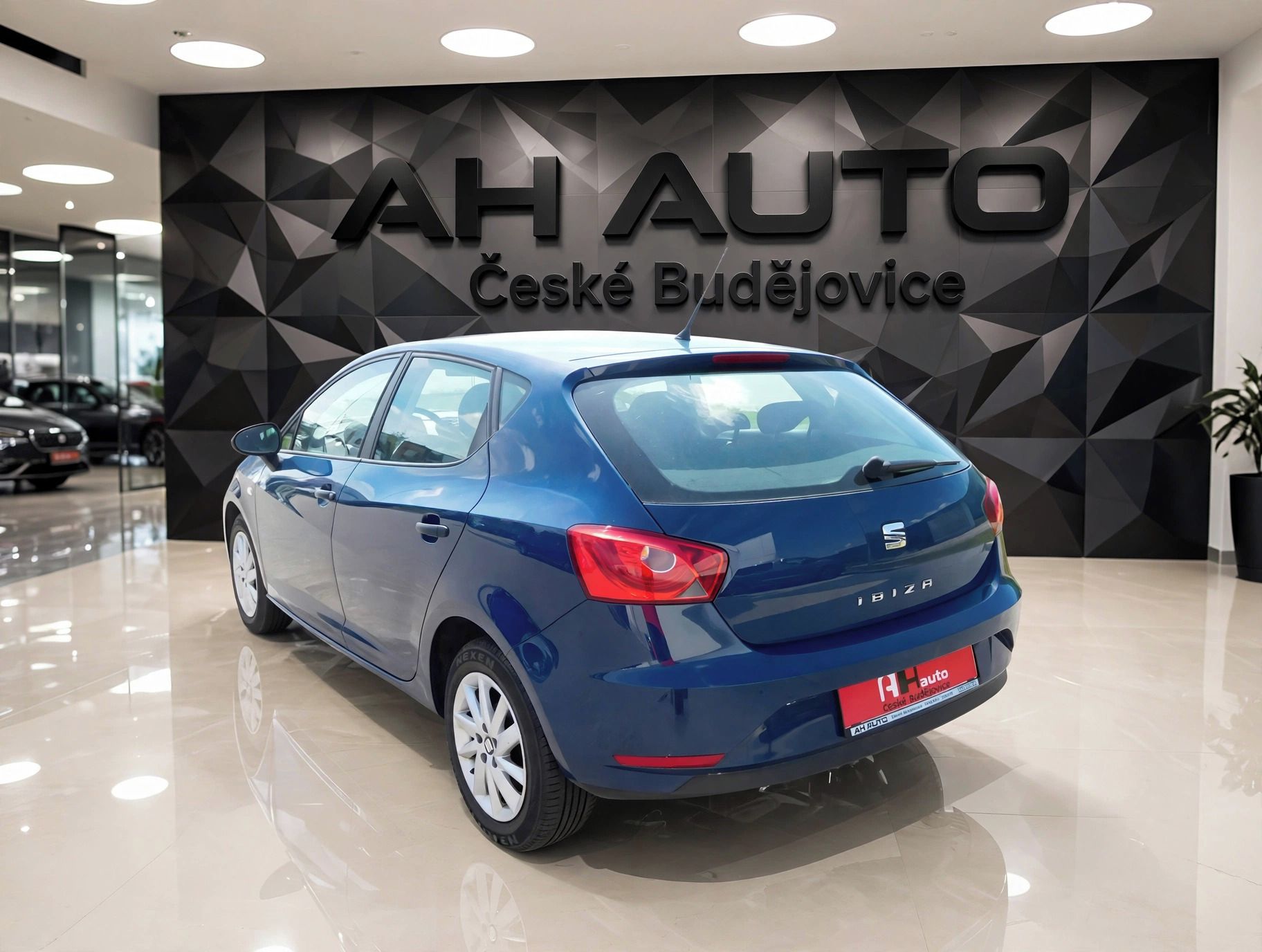 Seat Ibiza, 1.0 MPi Confort, 55 kW, Klima - fotka 4