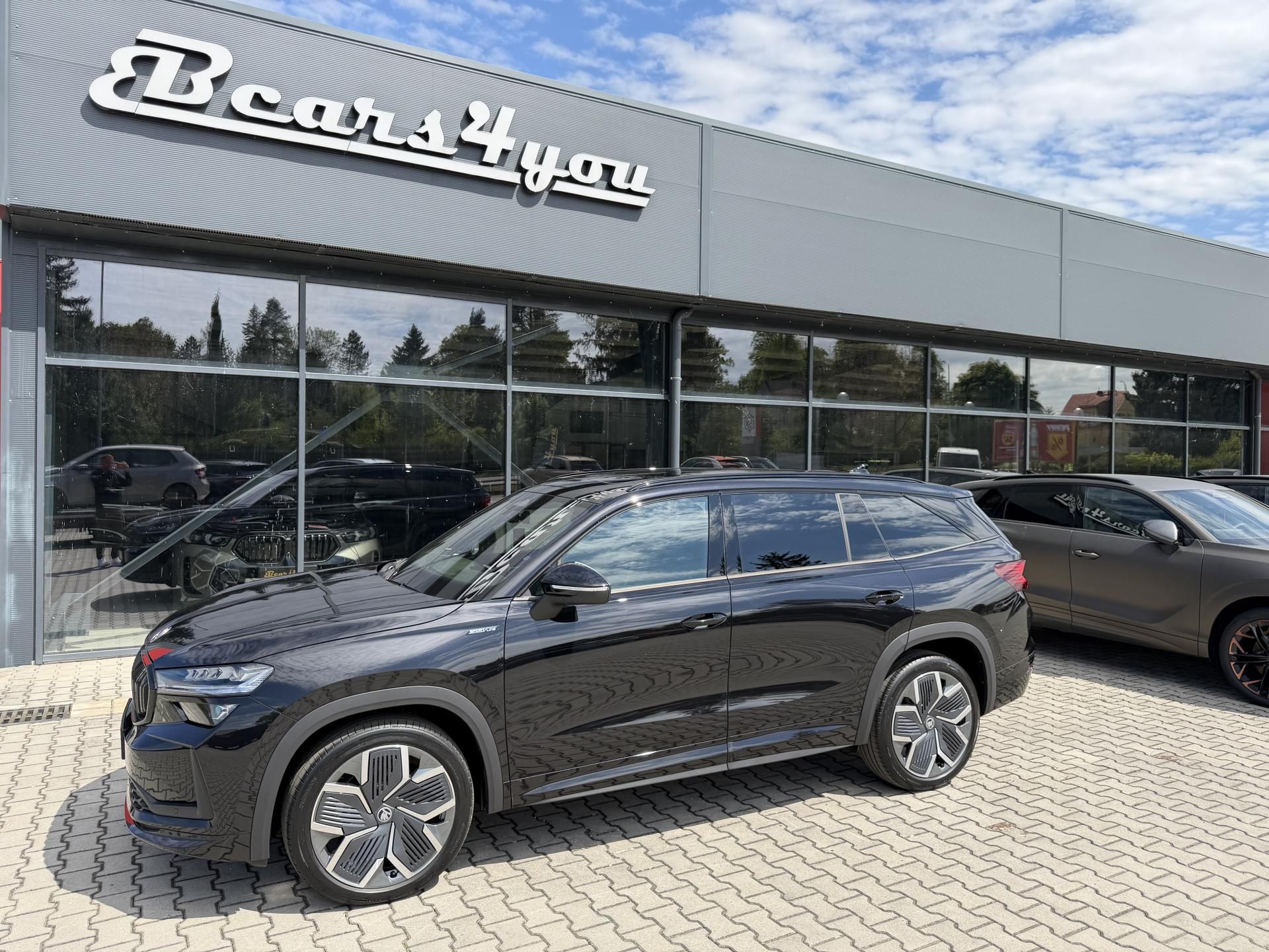 Škoda Kodiaq, 2.0TDI 142kW 4X4 SP PAN TZ NT! - fotka 5