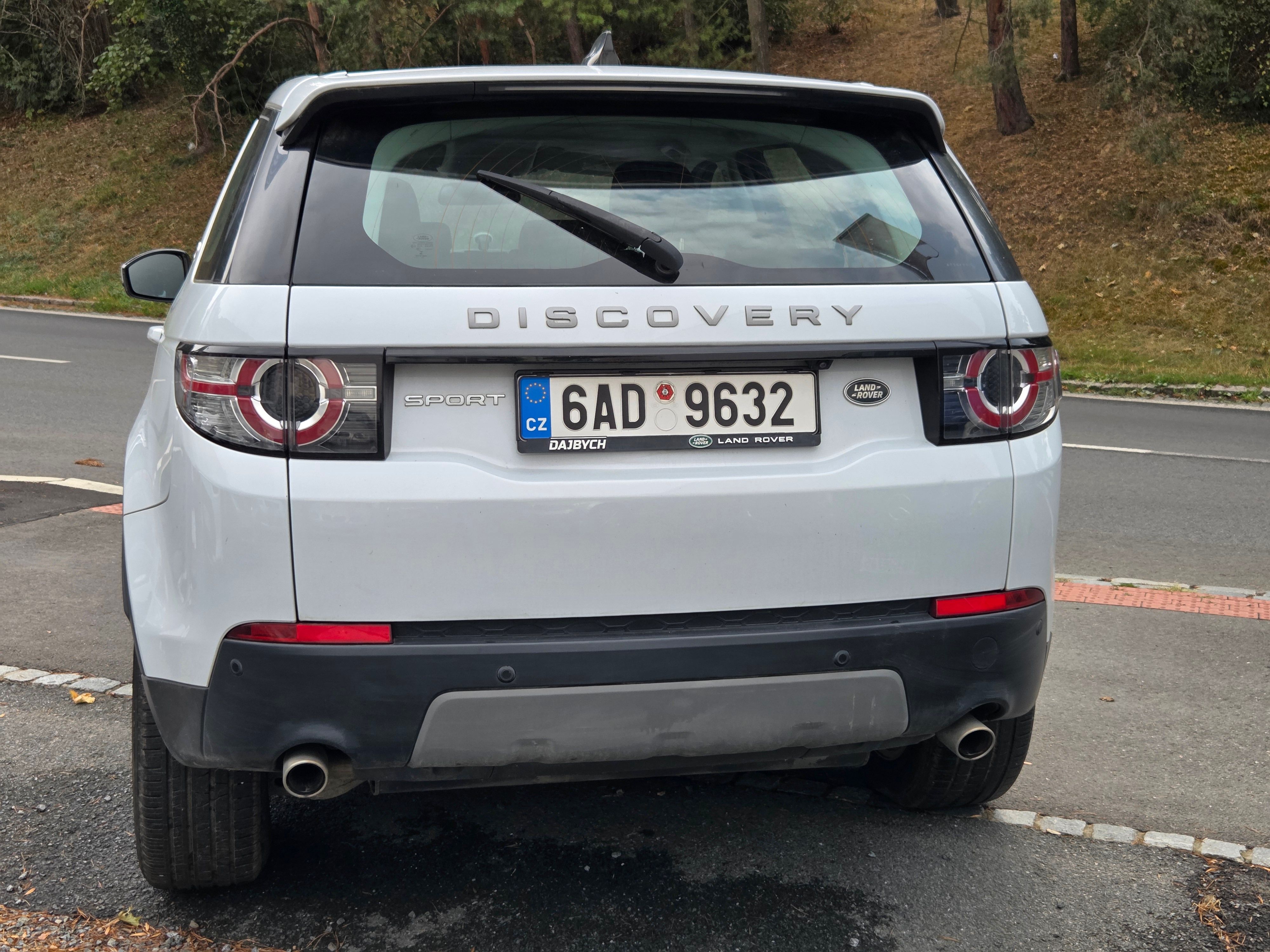 Land Rover Discovery Sport, 2.0 TD4 132Kw 4x4 Aut Motor-KO - fotka 4