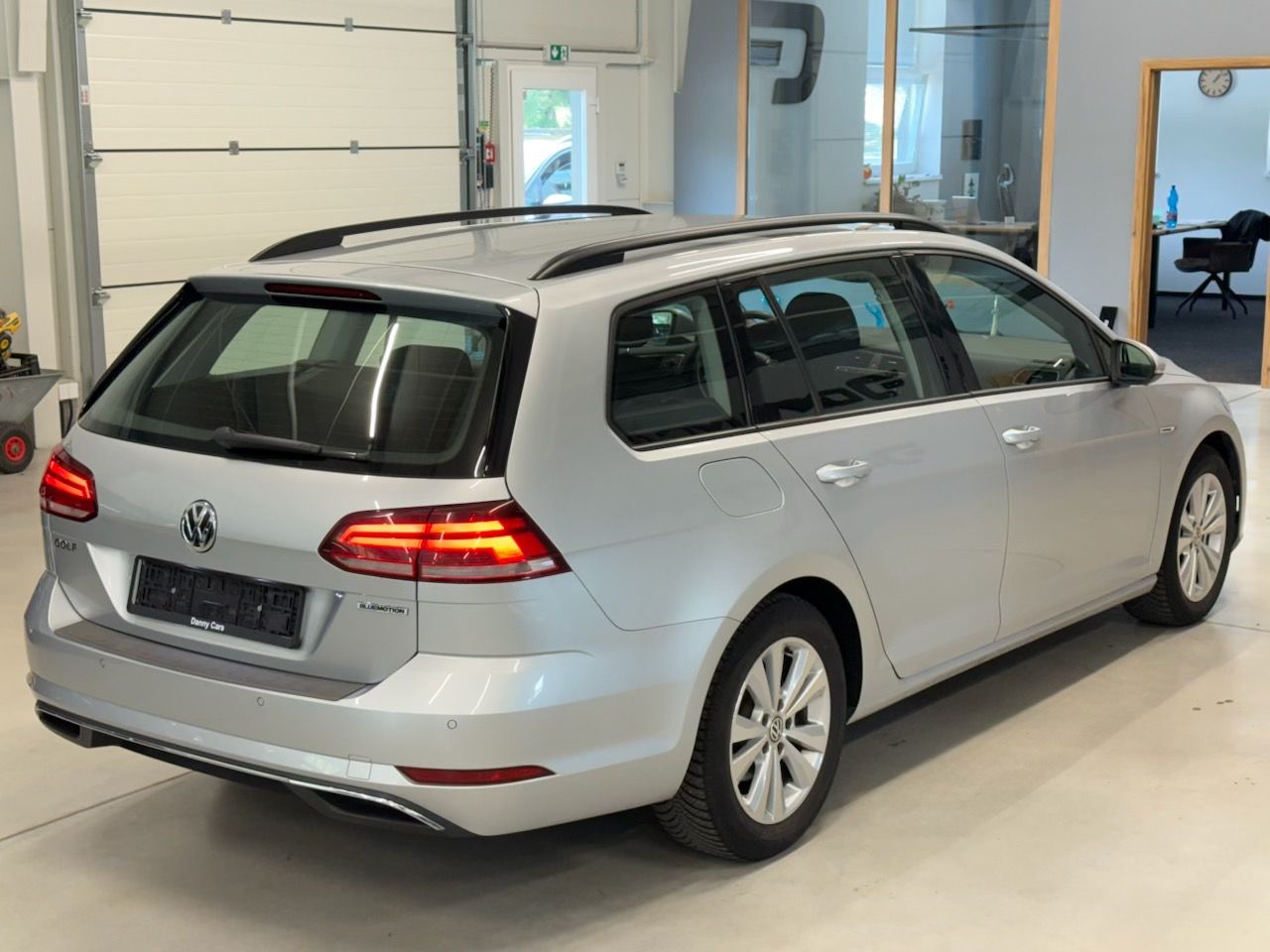 Volkswagen Golf, FL Variant 1.5TSI DSG - fotka 4
