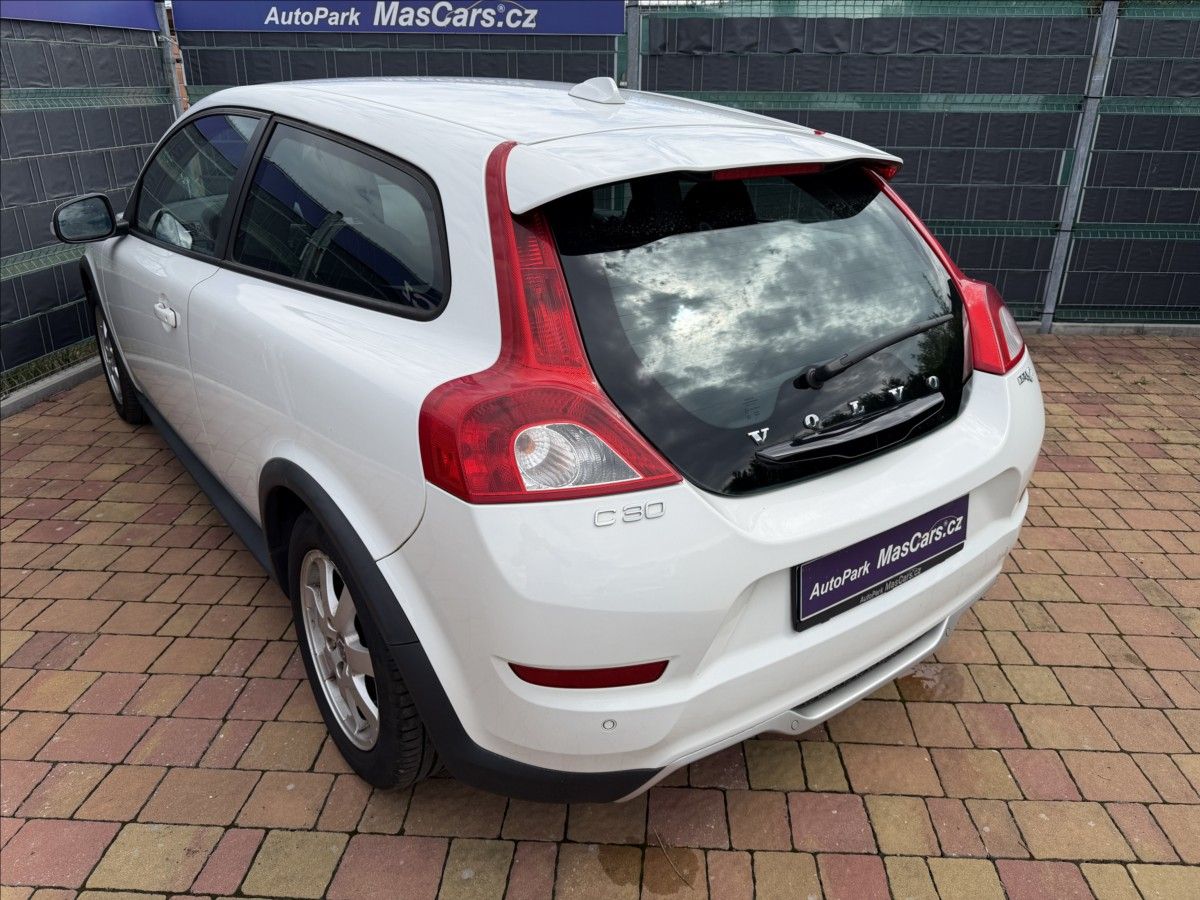 Volvo C30, 1.6 D DRIVe - fotka 6