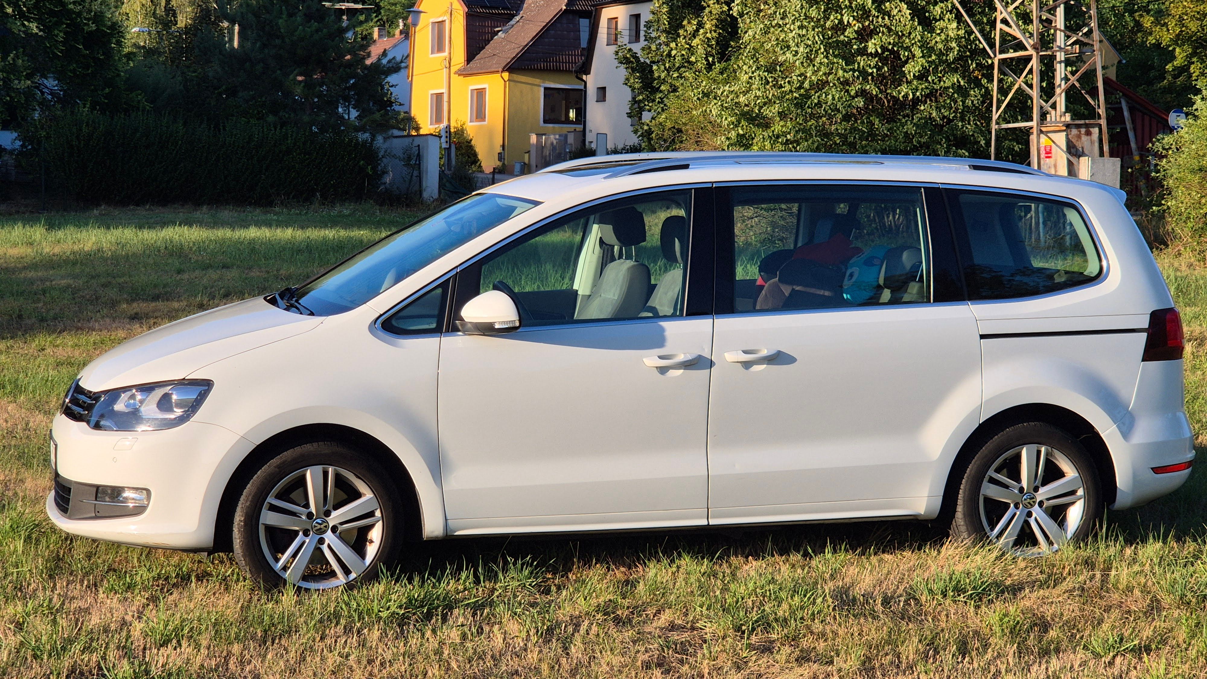 Volkswagen Sharan - fotka 4