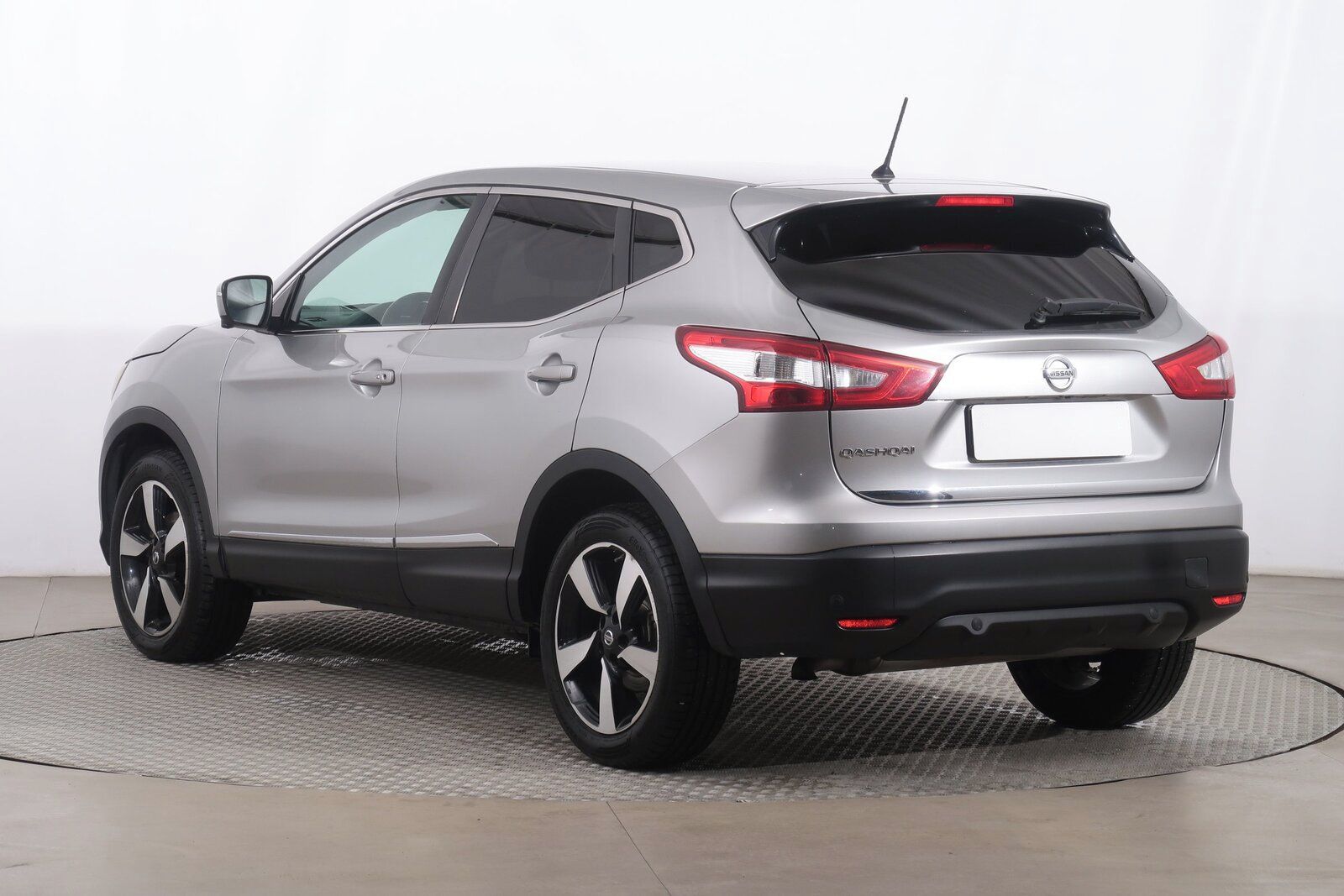 Nissan Qashqai, 1.2 DIG-T, Serv.kniha - fotka 4