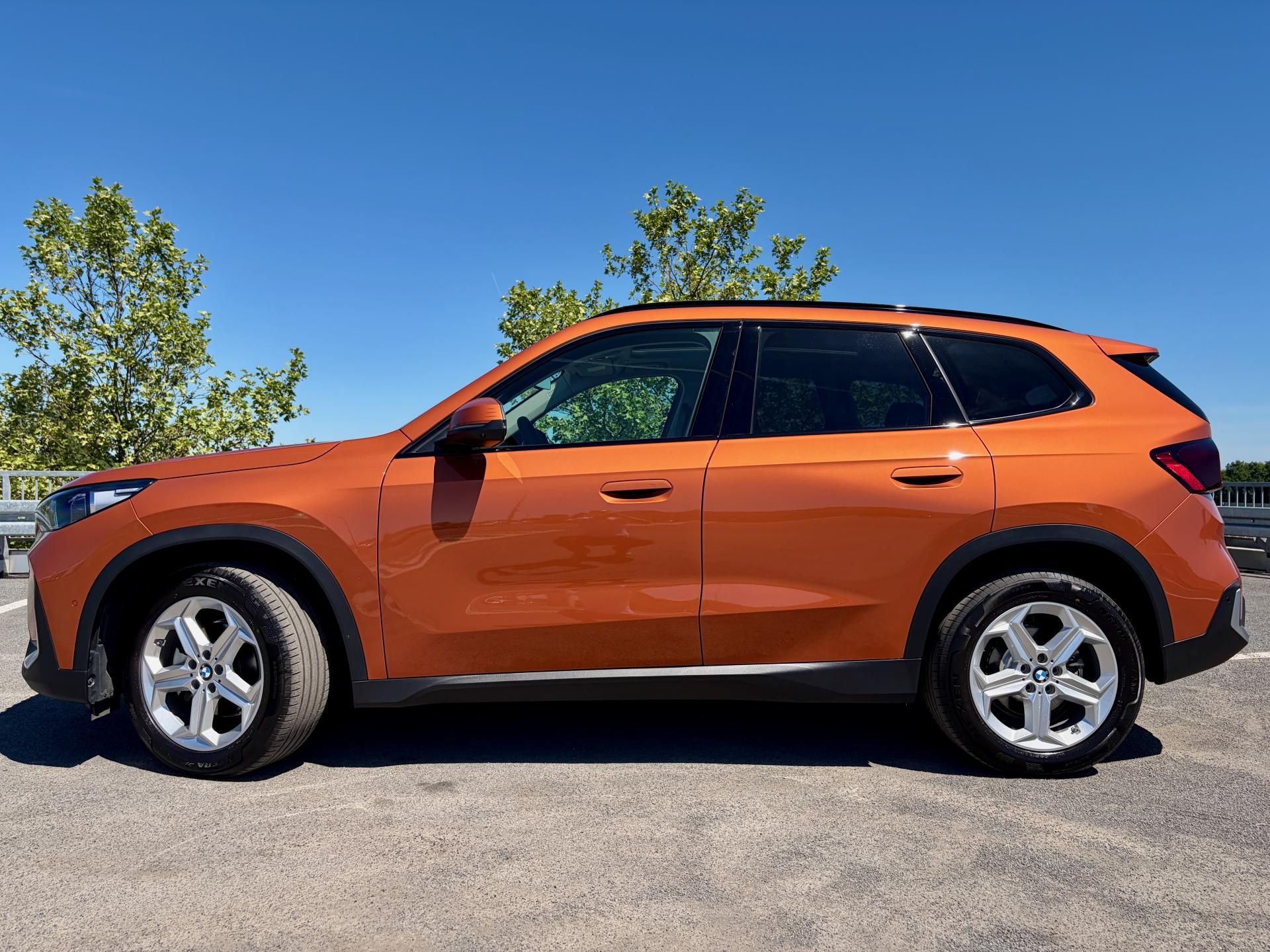 BMW X1, xDrive 20d HUD PANO Ad.LED Taž - fotka 5