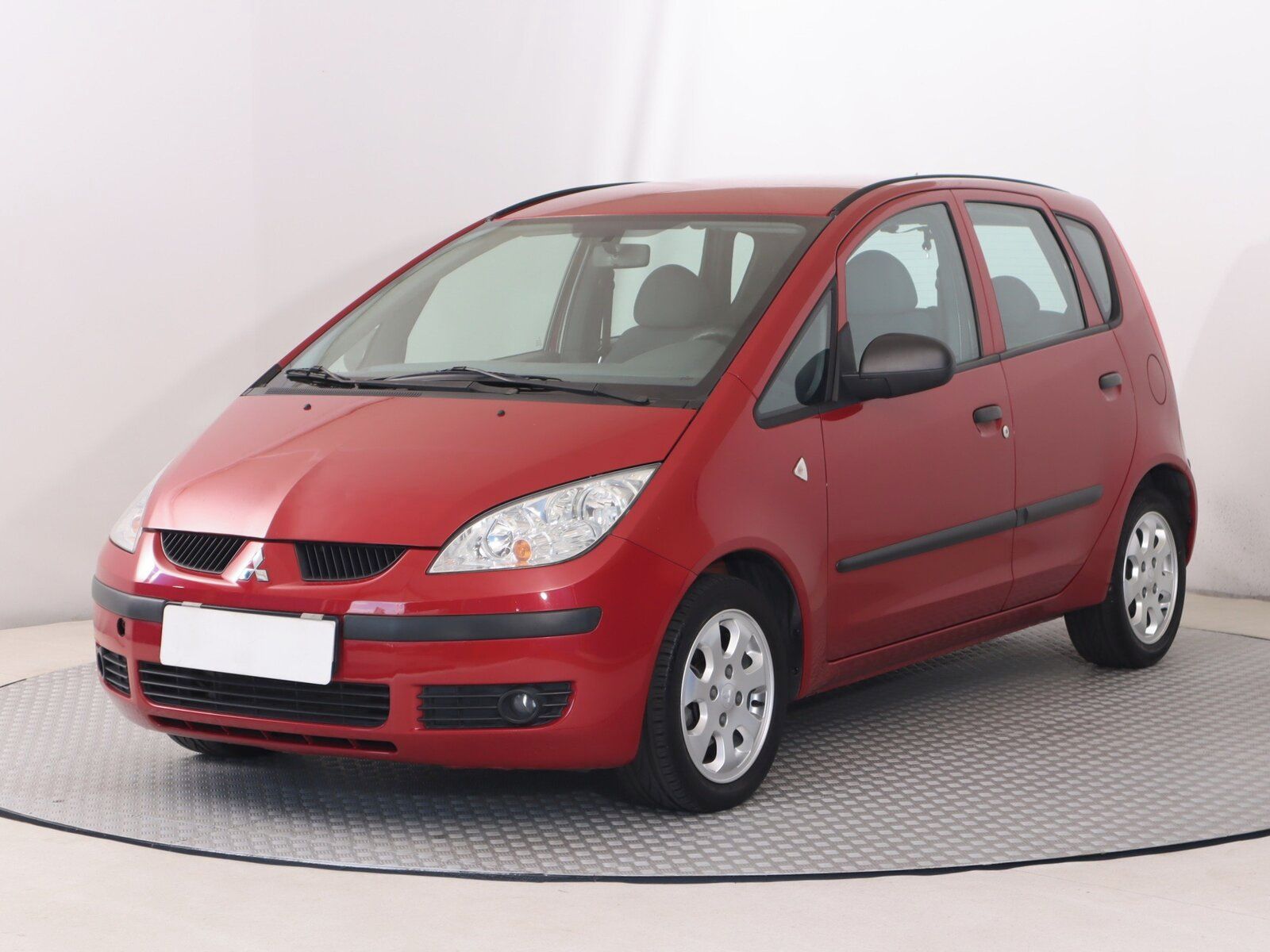 Mitsubishi Colt, 1.1, servisované - fotka 2