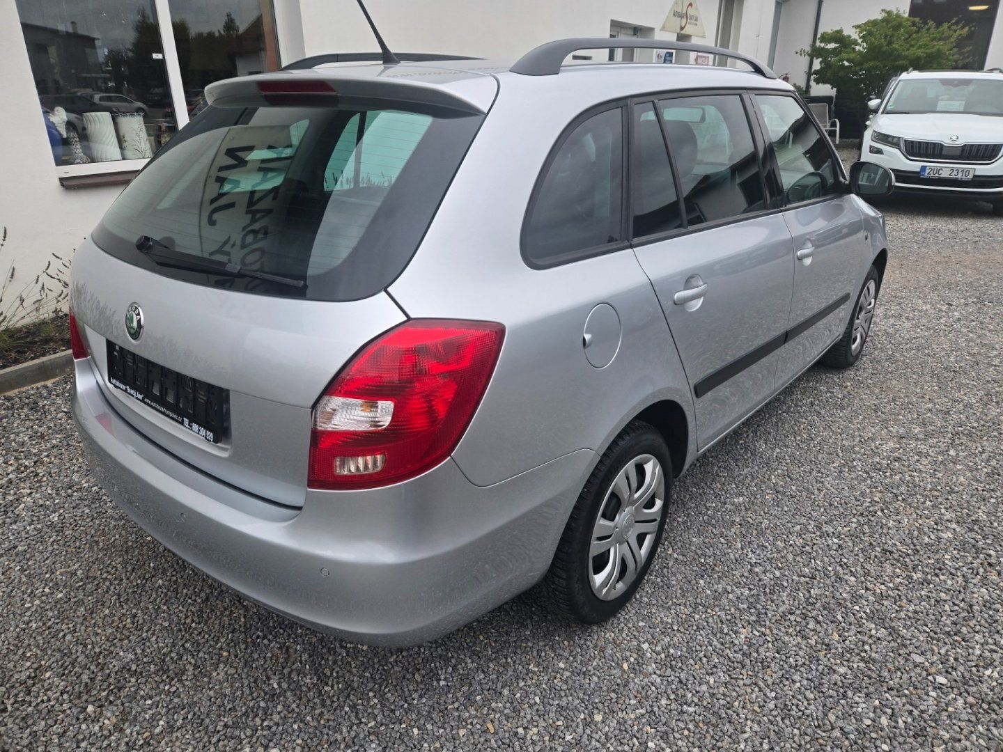 Škoda Fabia, 1.2 TSI Velmi pěkná - fotka 3