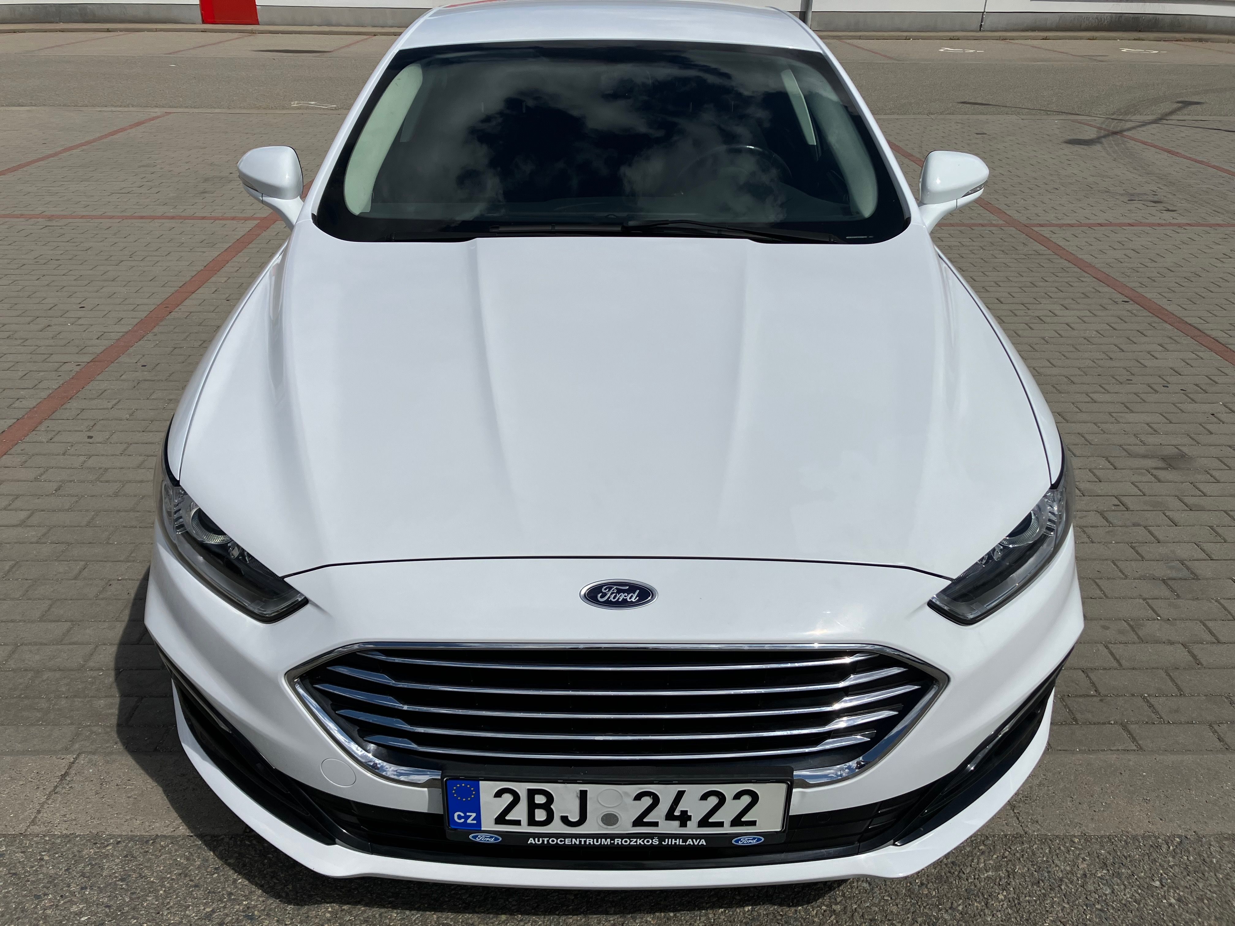 Ford Mondeo, 1,5 121 kw, koupeno v ČR - fotka 5