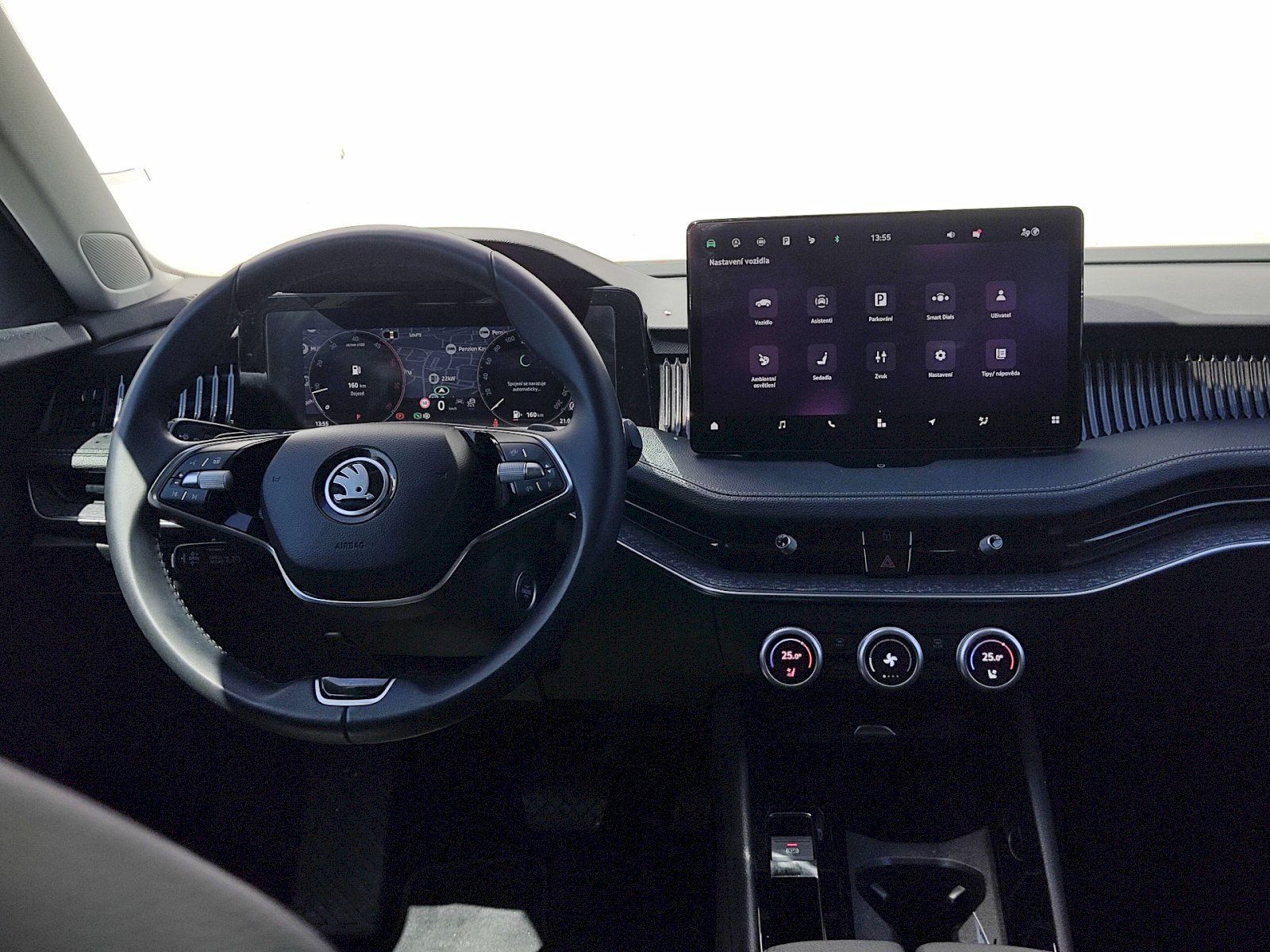 Škoda Superb, Selection 2,0 Tdi 110 Kw DSG - fotka 6
