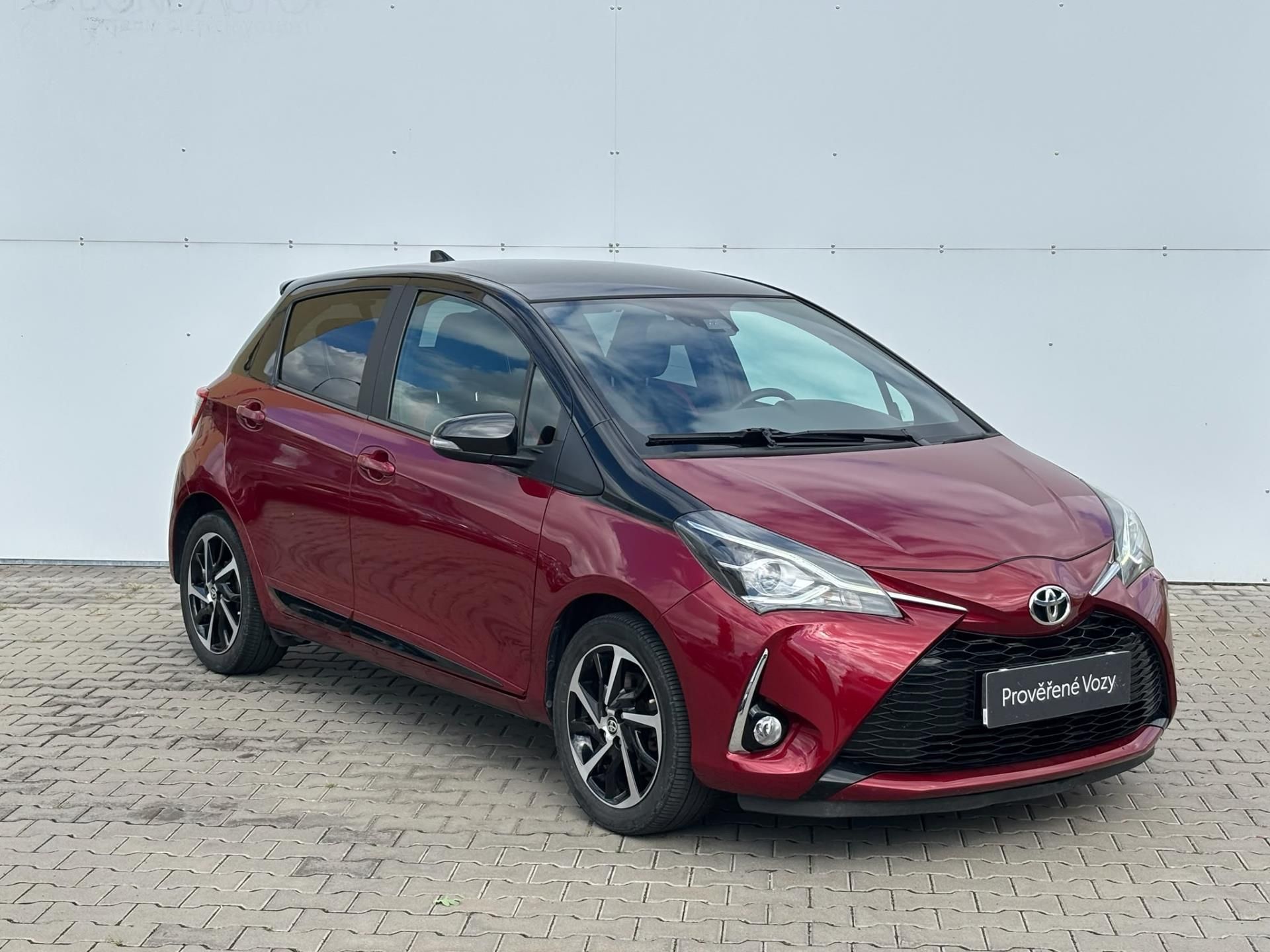Toyota Yaris, 1.5 VVT-i Selection Smart AT - fotka 6