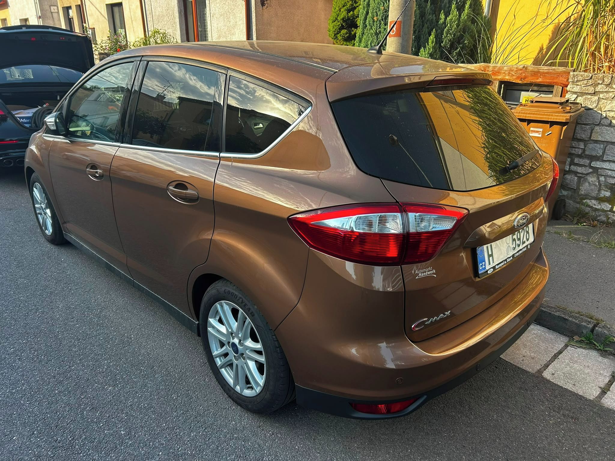 Ford C-MAX, 1,6 EB, PANORAMA, NAVI, KAMERA - fotka 3