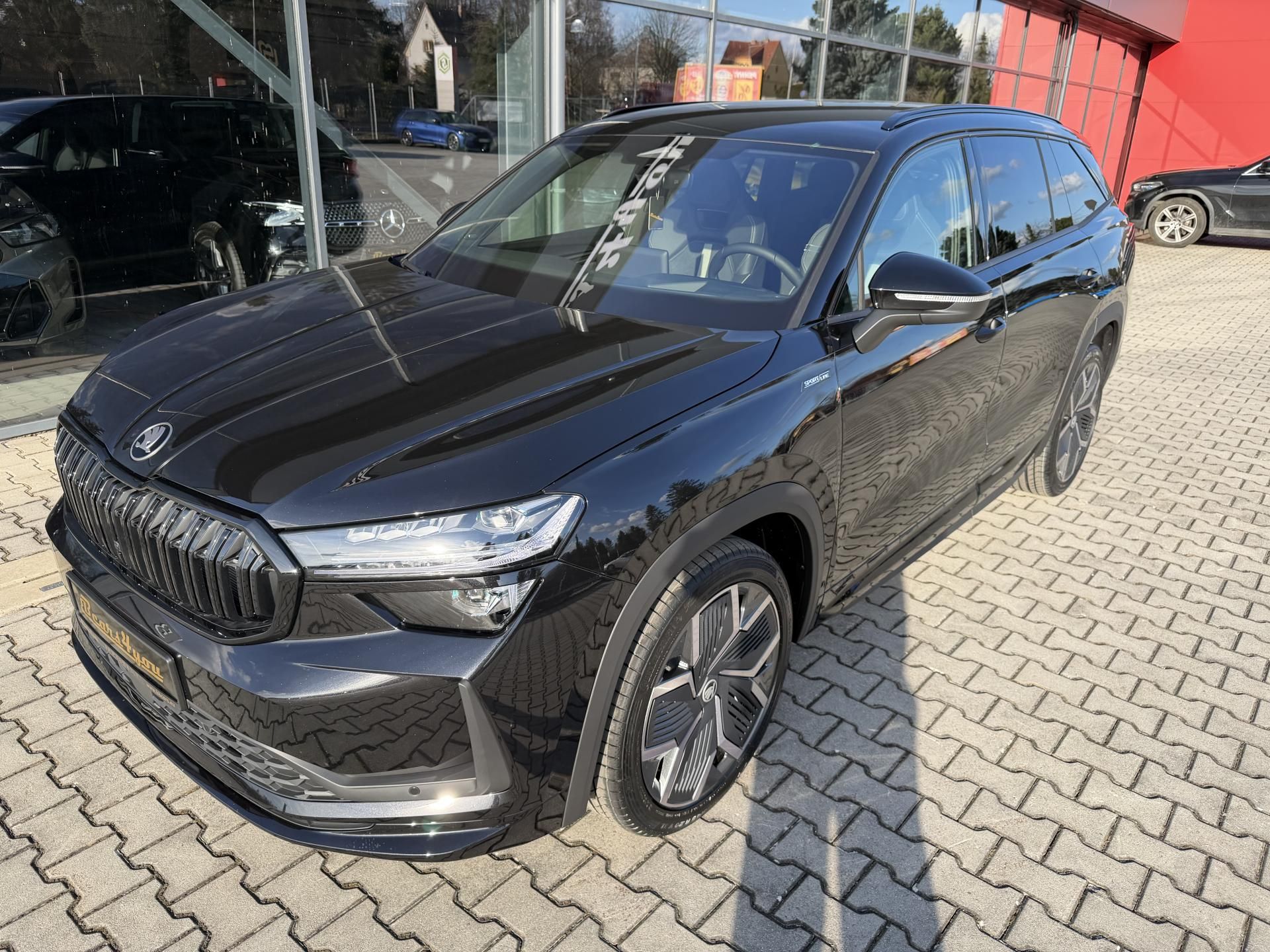 Škoda Kodiaq, 2.0TDI 142kW 4X4 SPORT TZ CZ!! - fotka 2